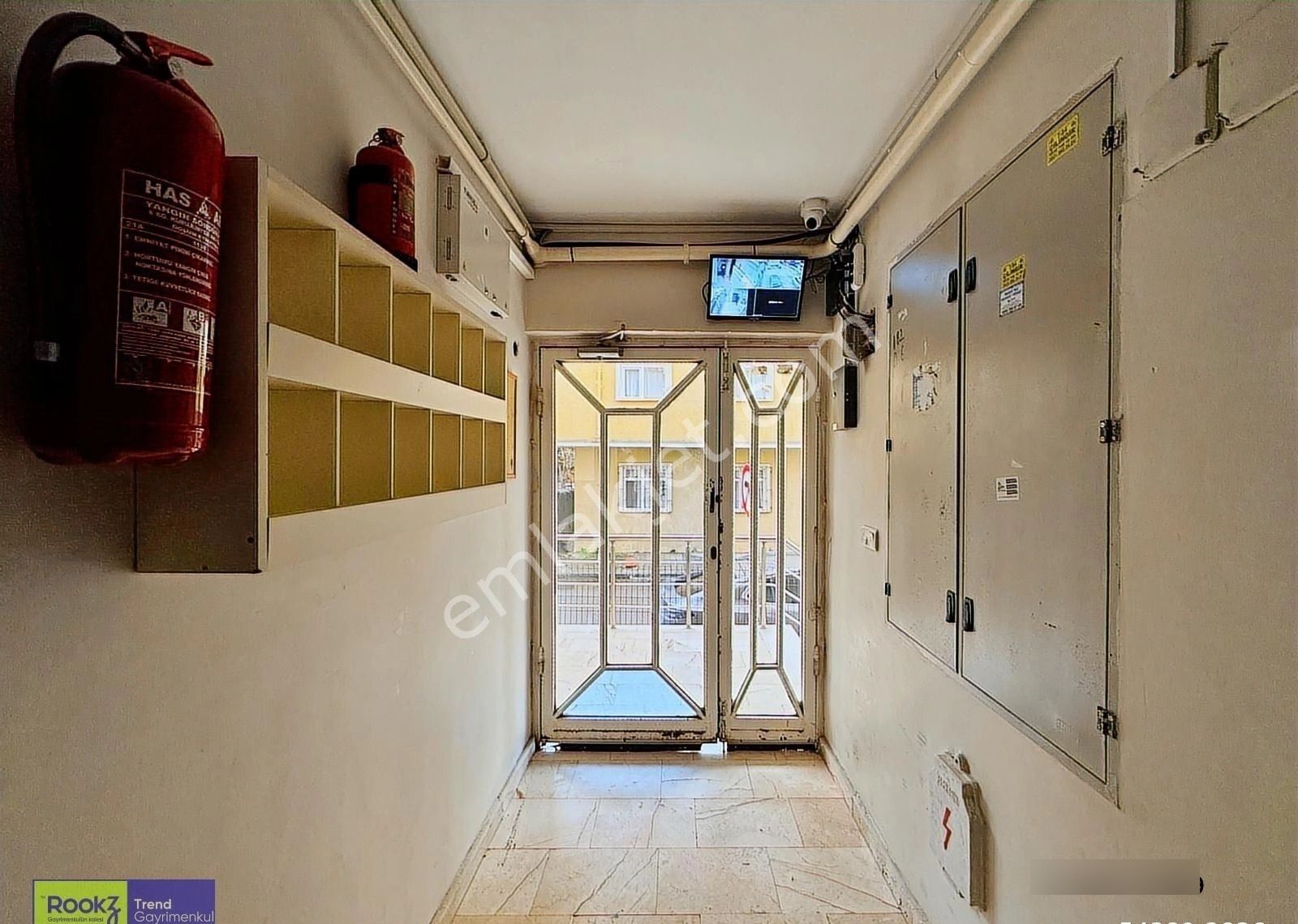 Çekmeöy Taşdelen Merkez Açık Otoparklı Kiralık 2+1 Ara Kat Daire - Görsel 18