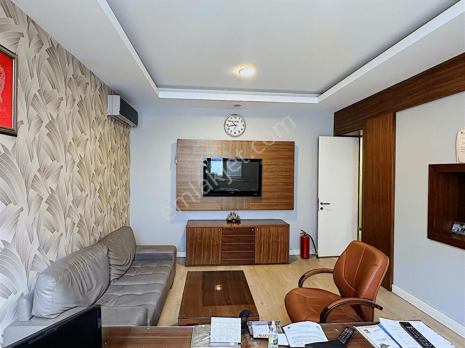 İkitelli Osb Giyim Sanatkarları C Blok 3.ada Tadilatlı İşyeri - Görsel 17