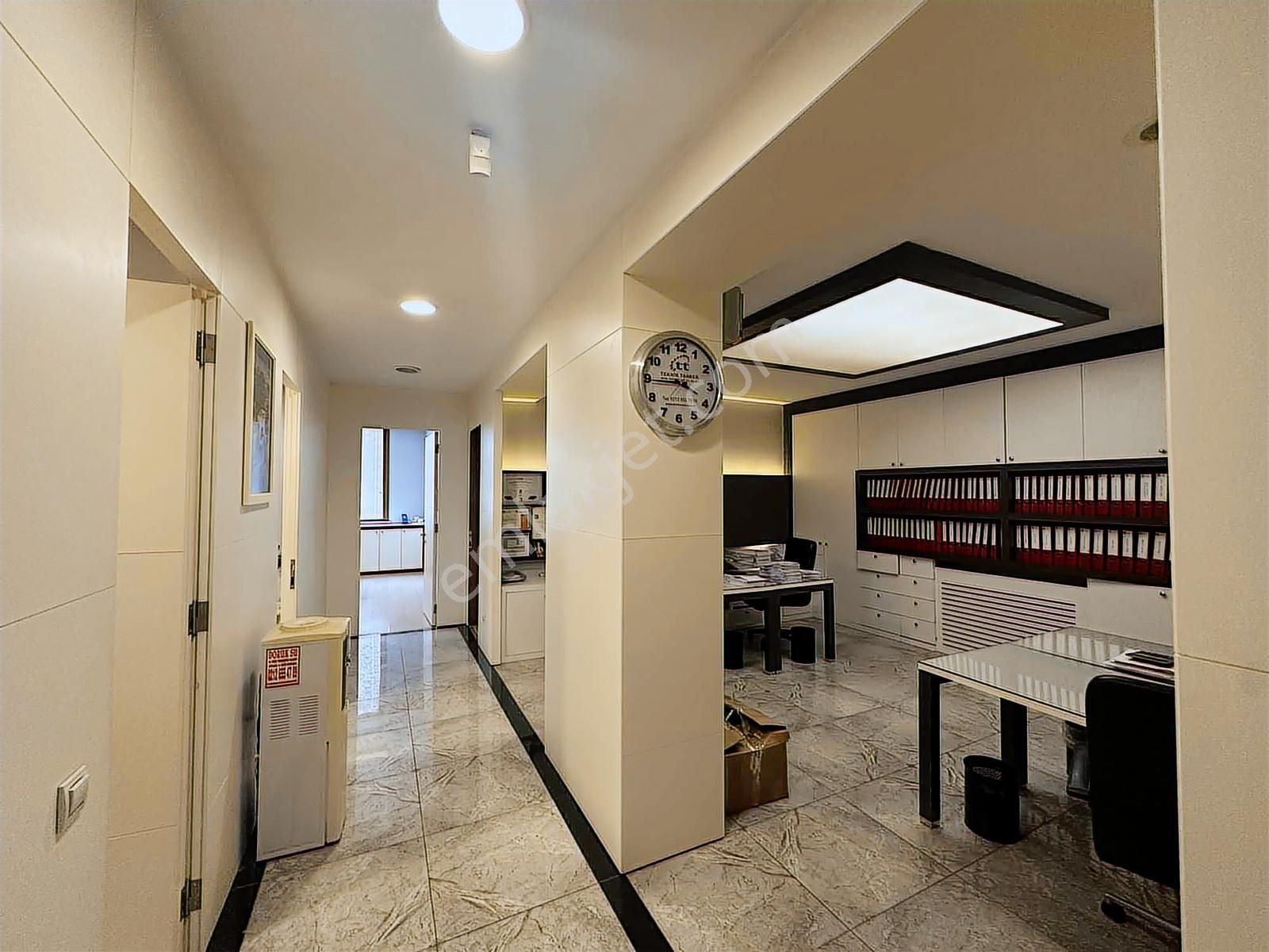 İkitelli Osb Giyim Sanatkarları C Blok 3.ada Tadilatlı İşyeri - Görsel 4