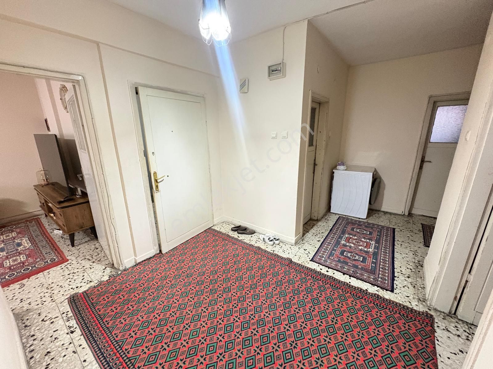 Prestij'den Mesudiye'de Geniş Oturumlu Temiz 3+1 Daire - Görsel 17