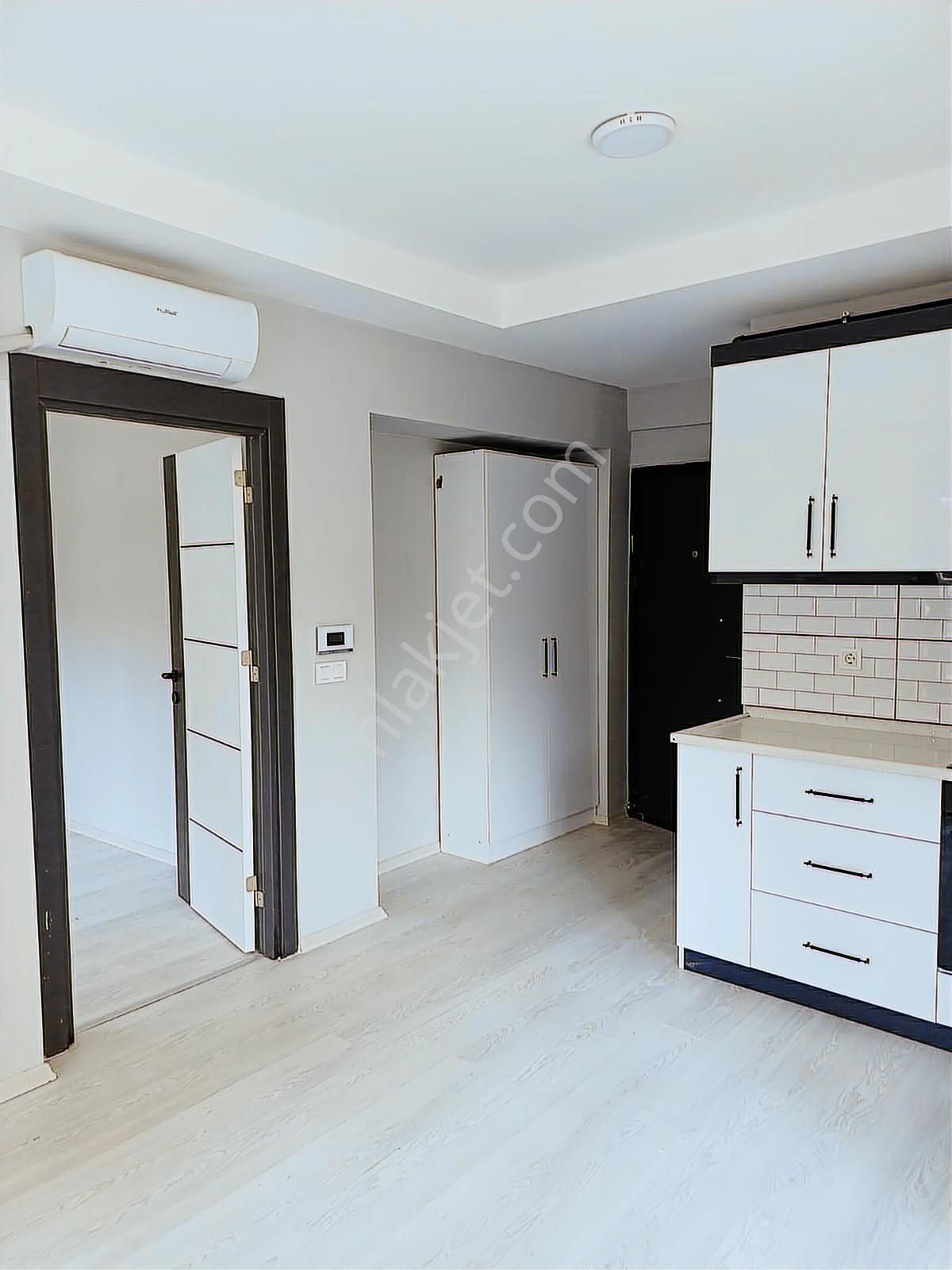 Kent Gayrimenkul'den Kiralık 1+1 Mükemmel Daire - Görsel 12