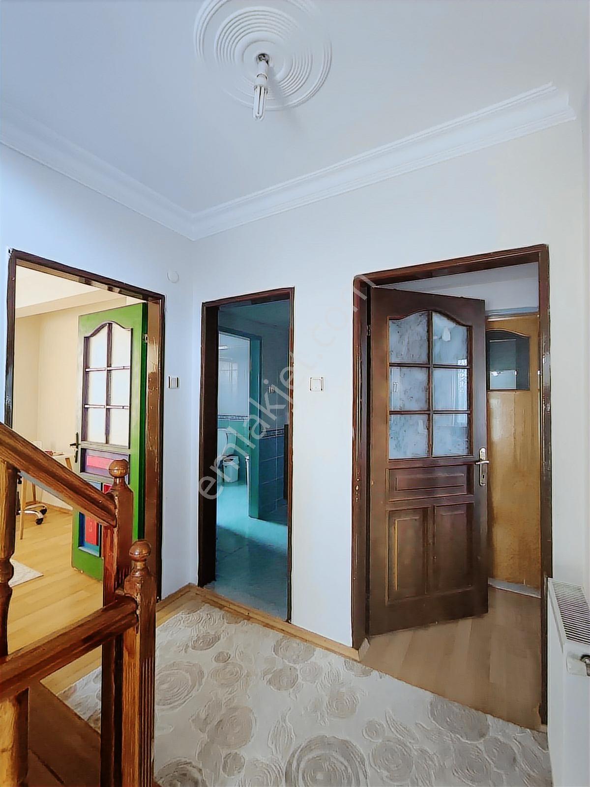 "bayındırılık Villaları"içi Yapılı-masrafsız-yalıtımlı 7+1 Villa - Görsel 3