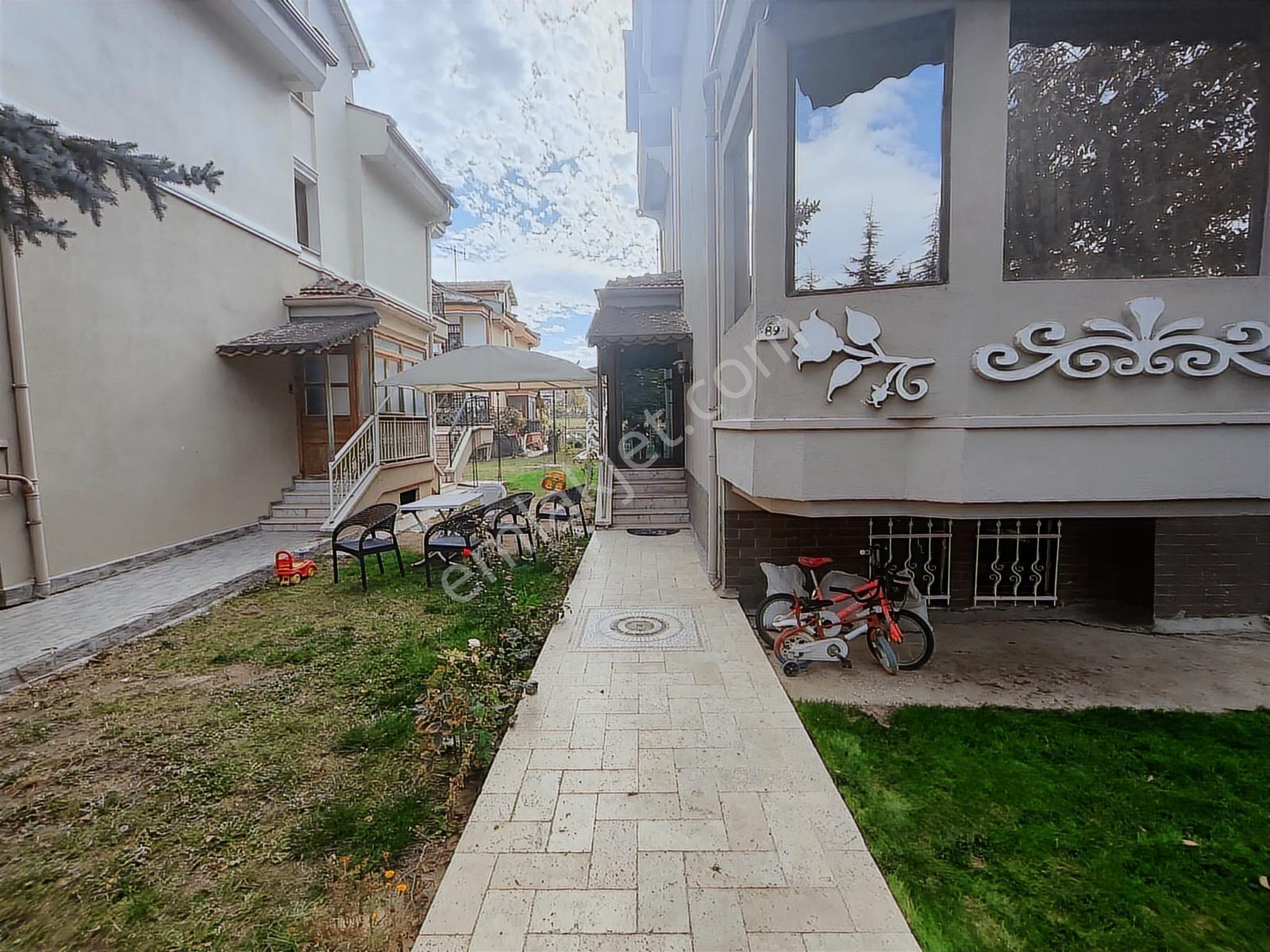 "bayındırılık Villaları"içi Yapılı-masrafsız-yalıtımlı 7+1 Villa - Görsel 6