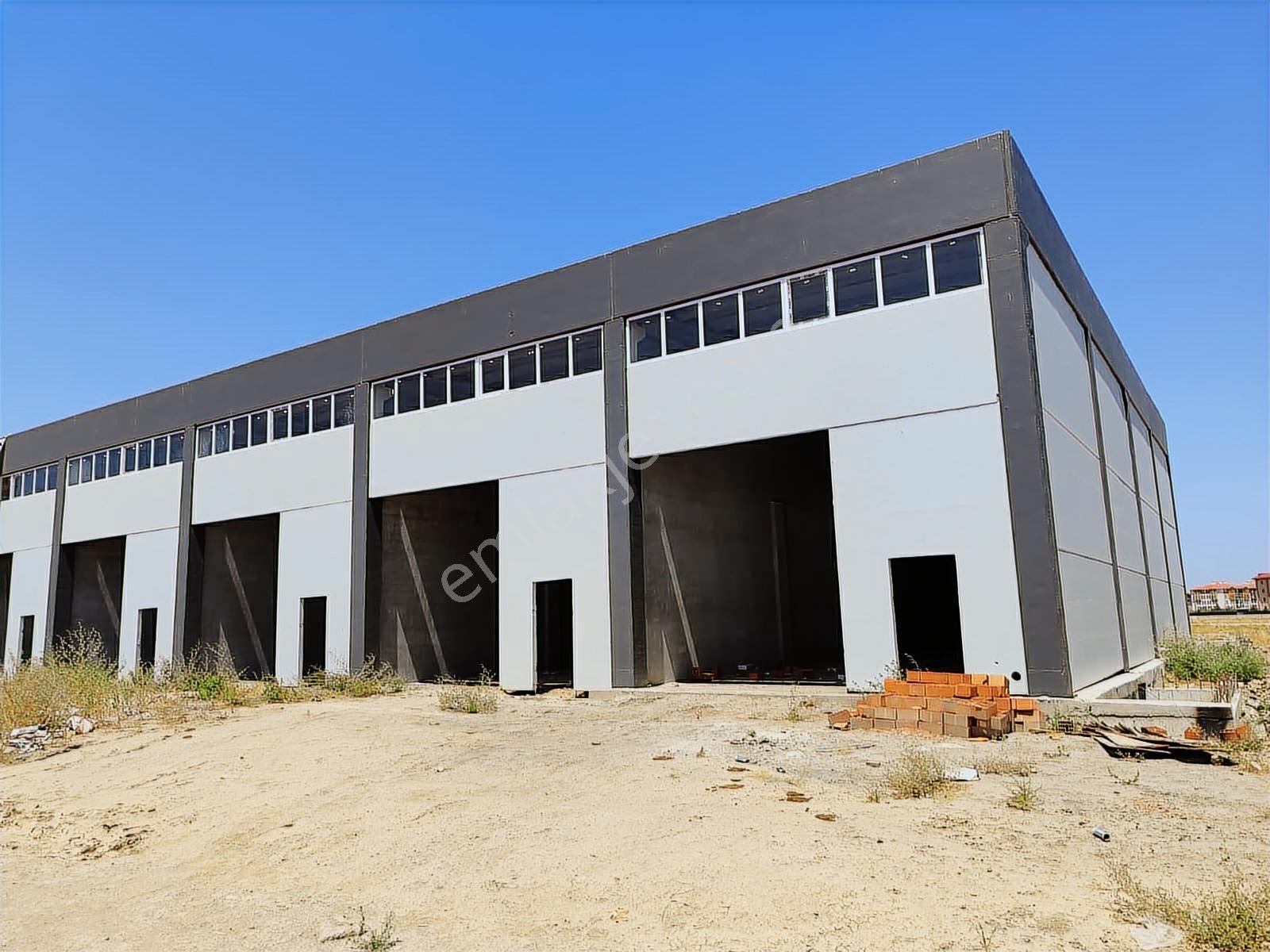 Osb Bölgesi Çevre Yolu Cepheli Polis Okulu Yanı 410m² Depo - Görsel 2
