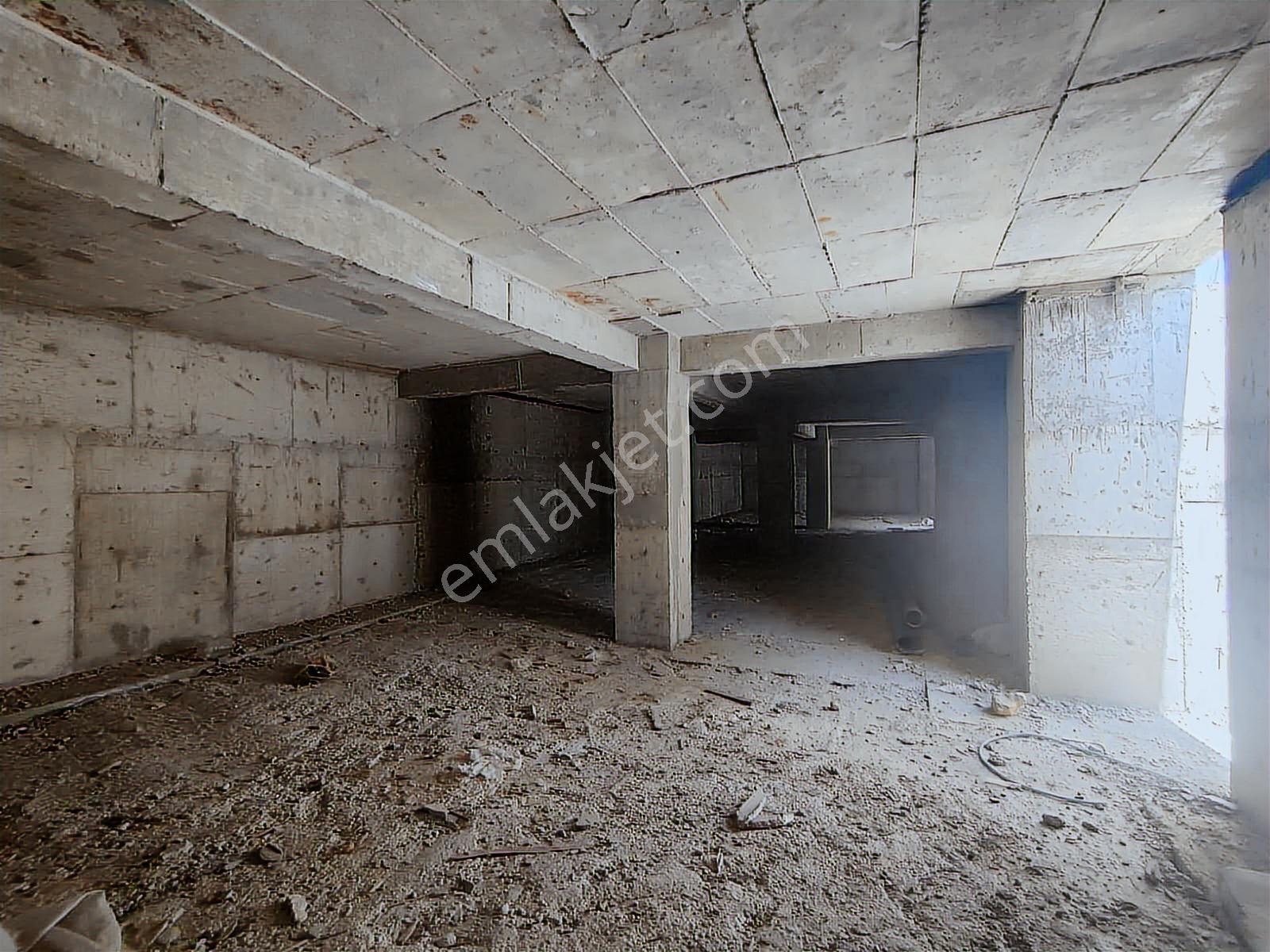 Osb Bölgesi Çevre Yolu Cepheli Polis Okulu Yanı 410m² Depo - Görsel 15
