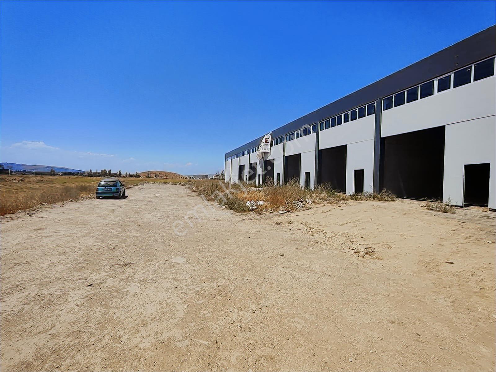 Osb Bölgesi Çevre Yolu Cepheli Polis Okulu Yanı 410m² Depo - Görsel 17
