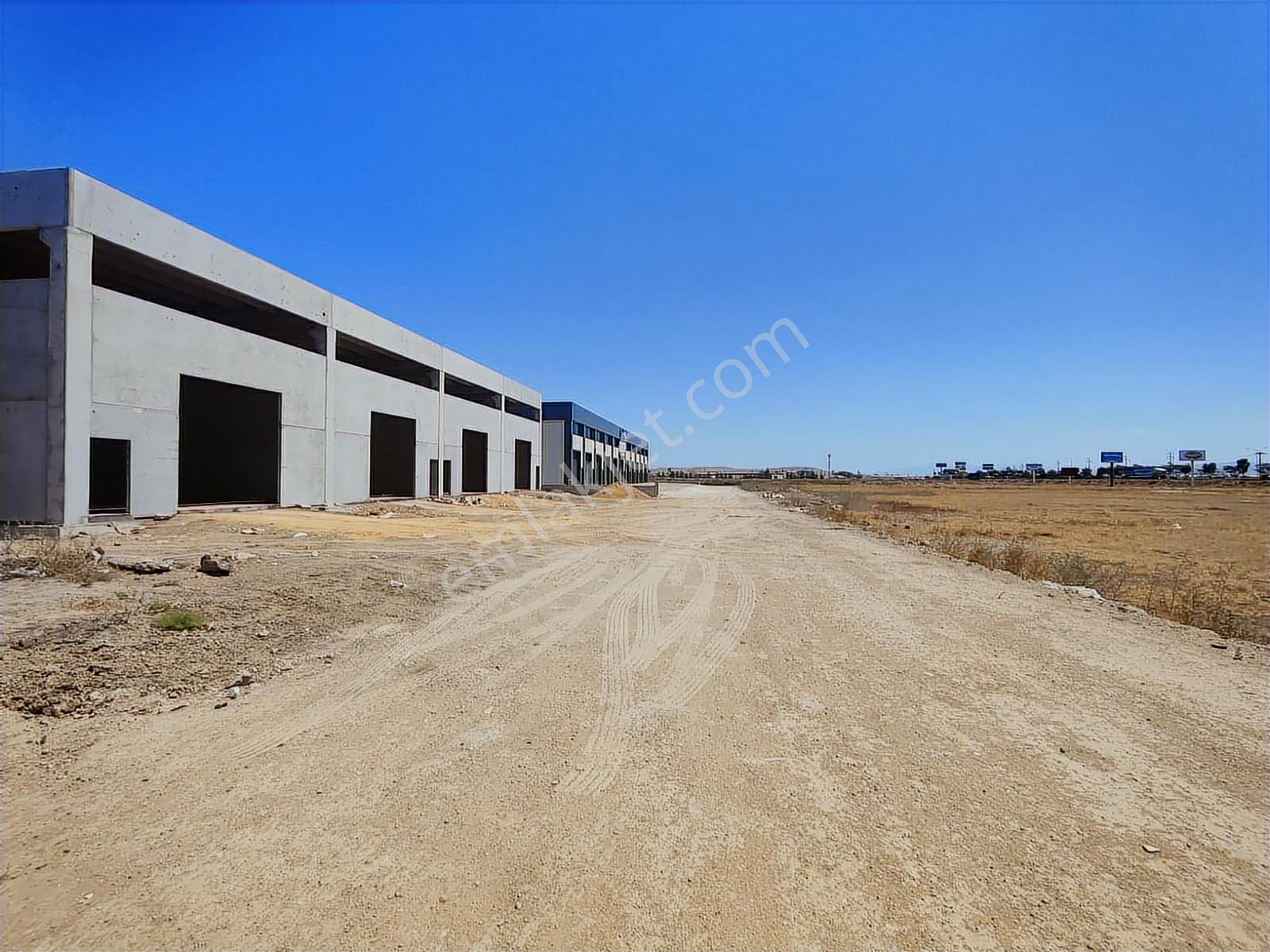 Osb Bölgesi Çevre Yolu Cepheli Polis Okulu Yanı 410m² Depo - Görsel 18