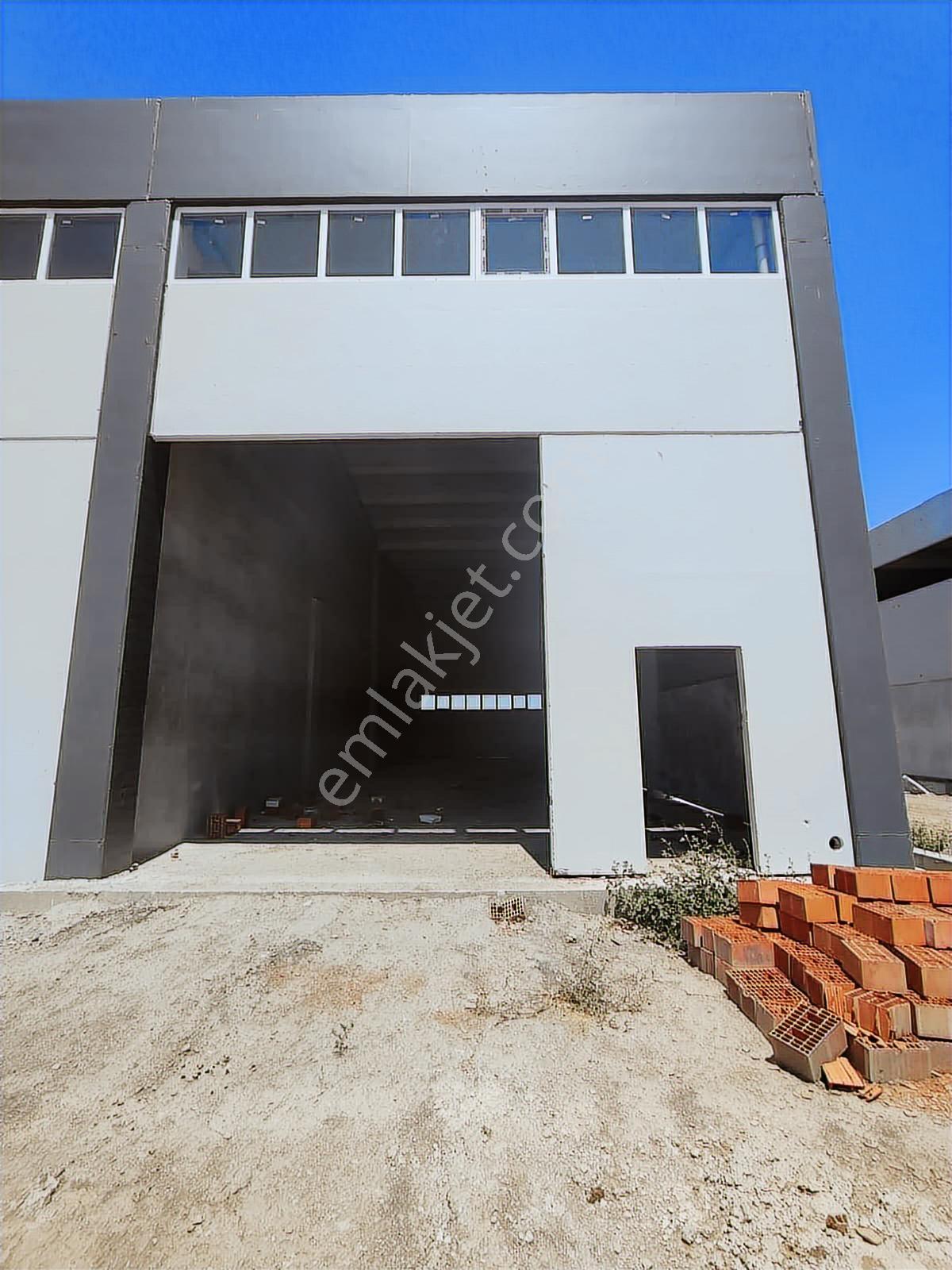 Osb Bölgesi Çevre Yolu Cepheli Polis Okulu Yanı 410m² Depo - Görsel 4