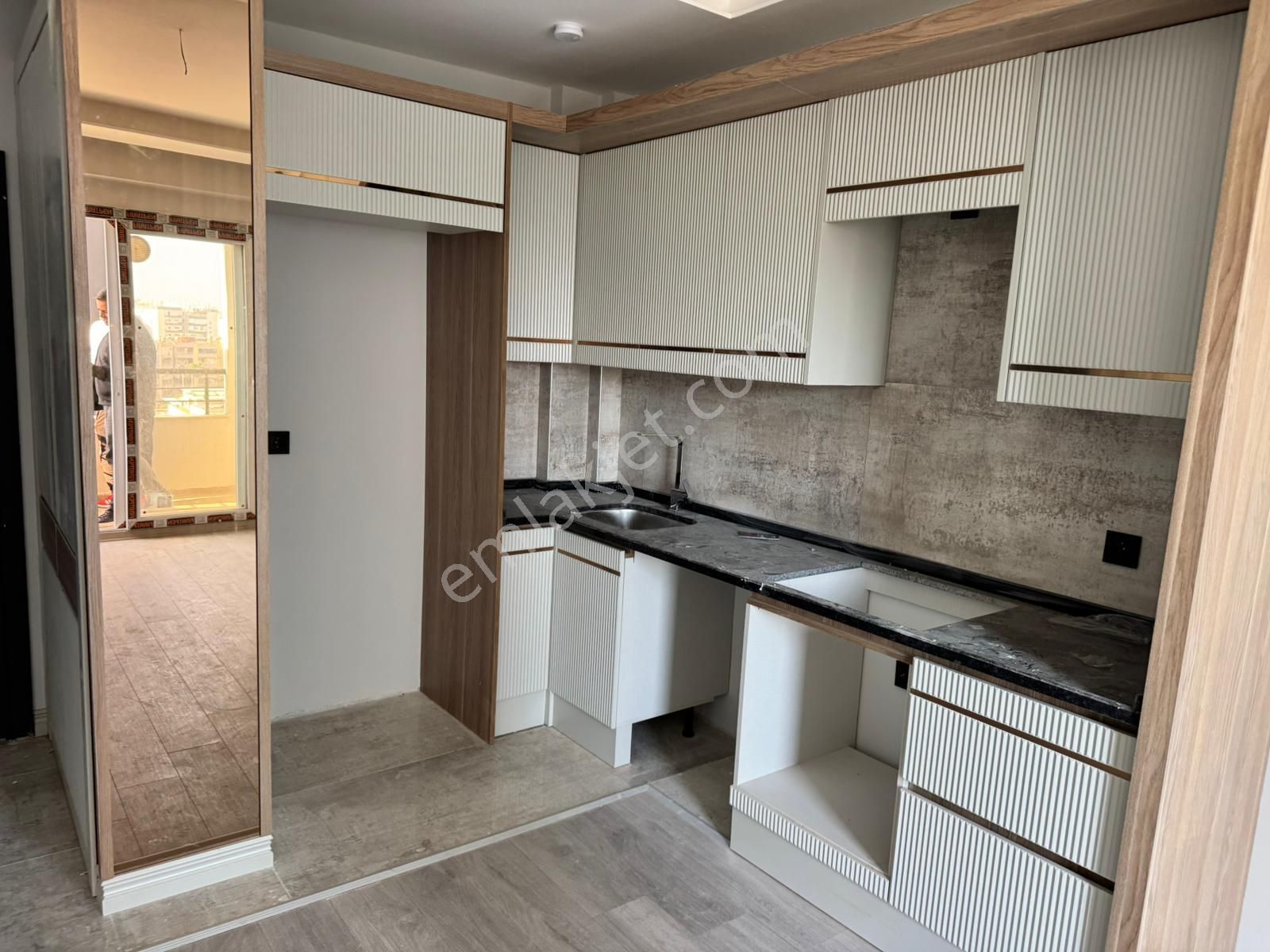 Bm"den Sıfır 1+1 Lüks Daire Aquaparklı-7/24güvenlik-sahile Yakın - Görsel 20