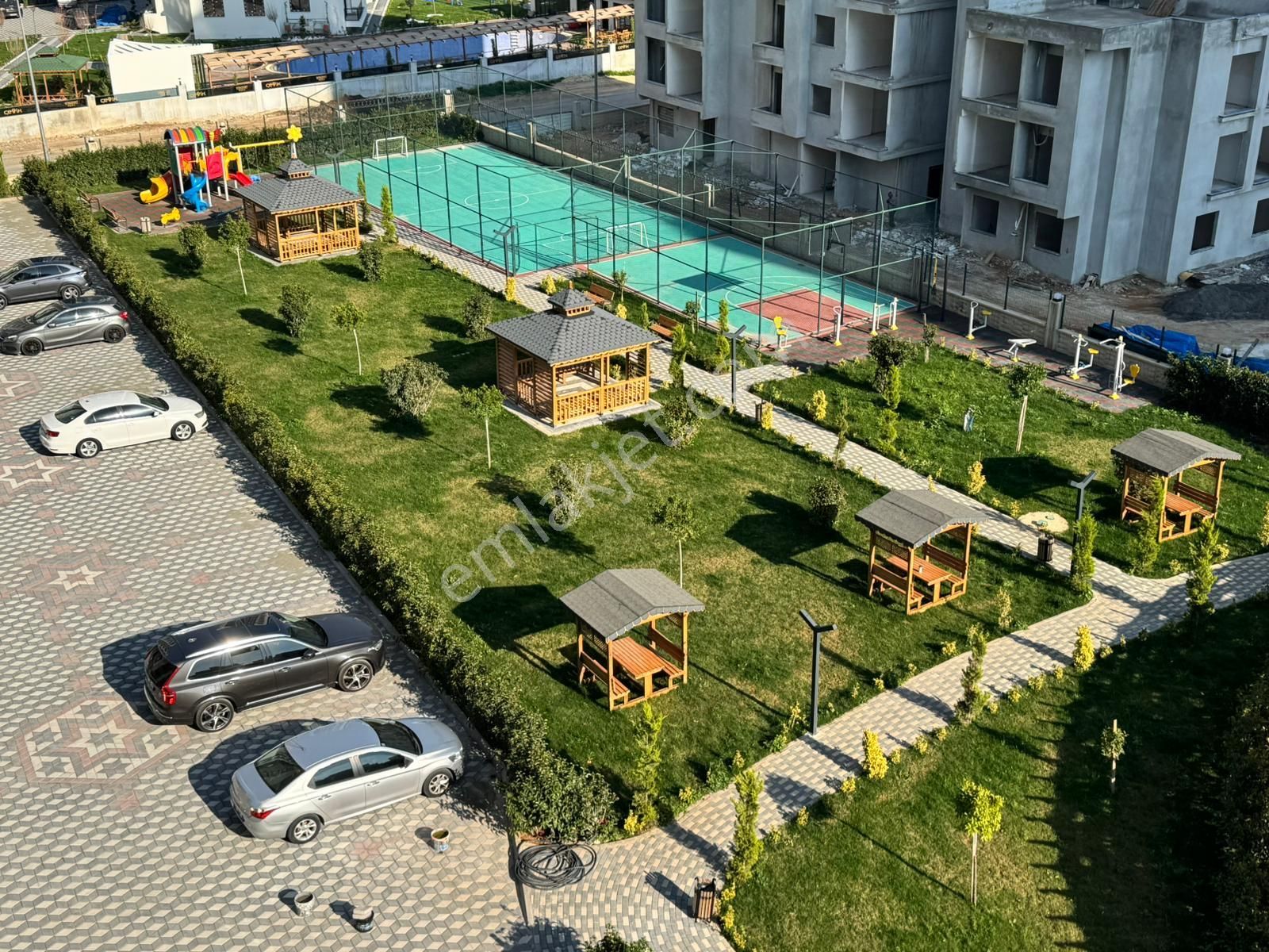 Bm"den Sıfır 1+1 Lüks Daire Aquaparklı-7/24güvenlik-sahile Yakın - Görsel 12