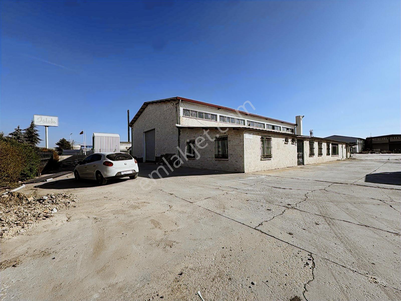 Afyonkarahisar Merkez Osb'de İdari Ofisli 300 M2 Nitelikli Depo