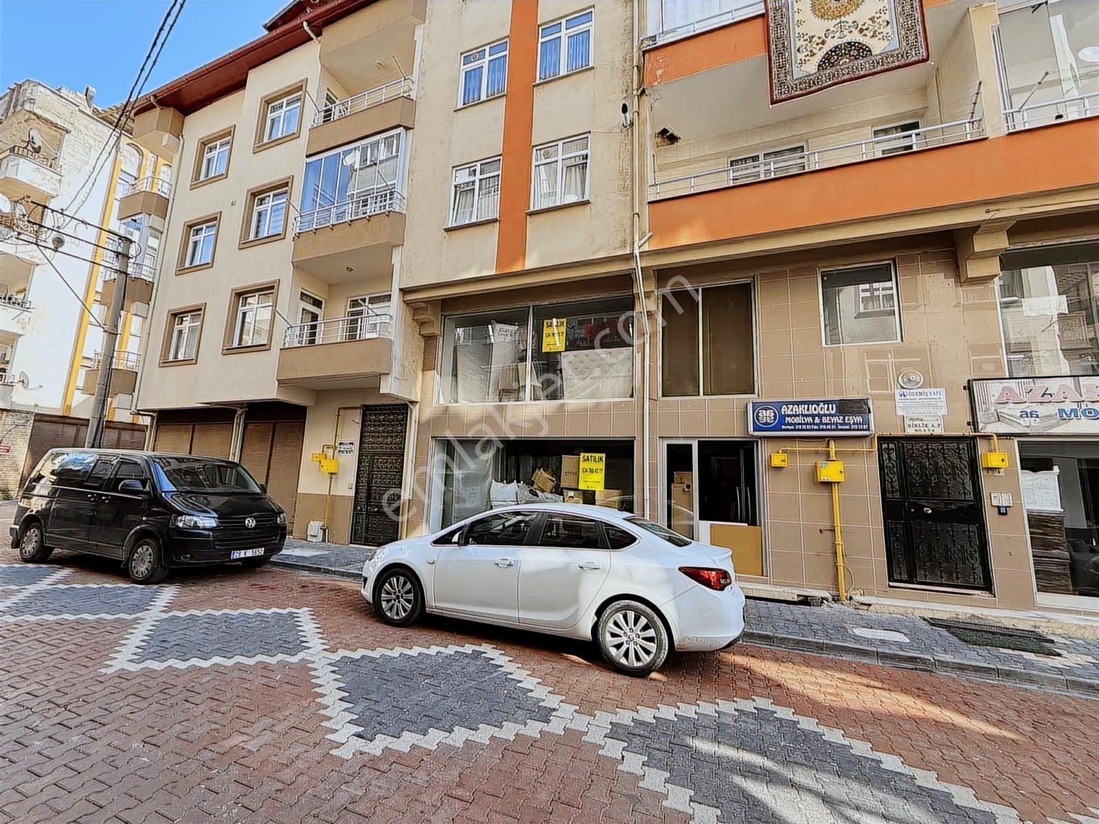 Hüsem Gayrimenkul'den Şehir Merkezinde 450 M2 Satılık Dükkan