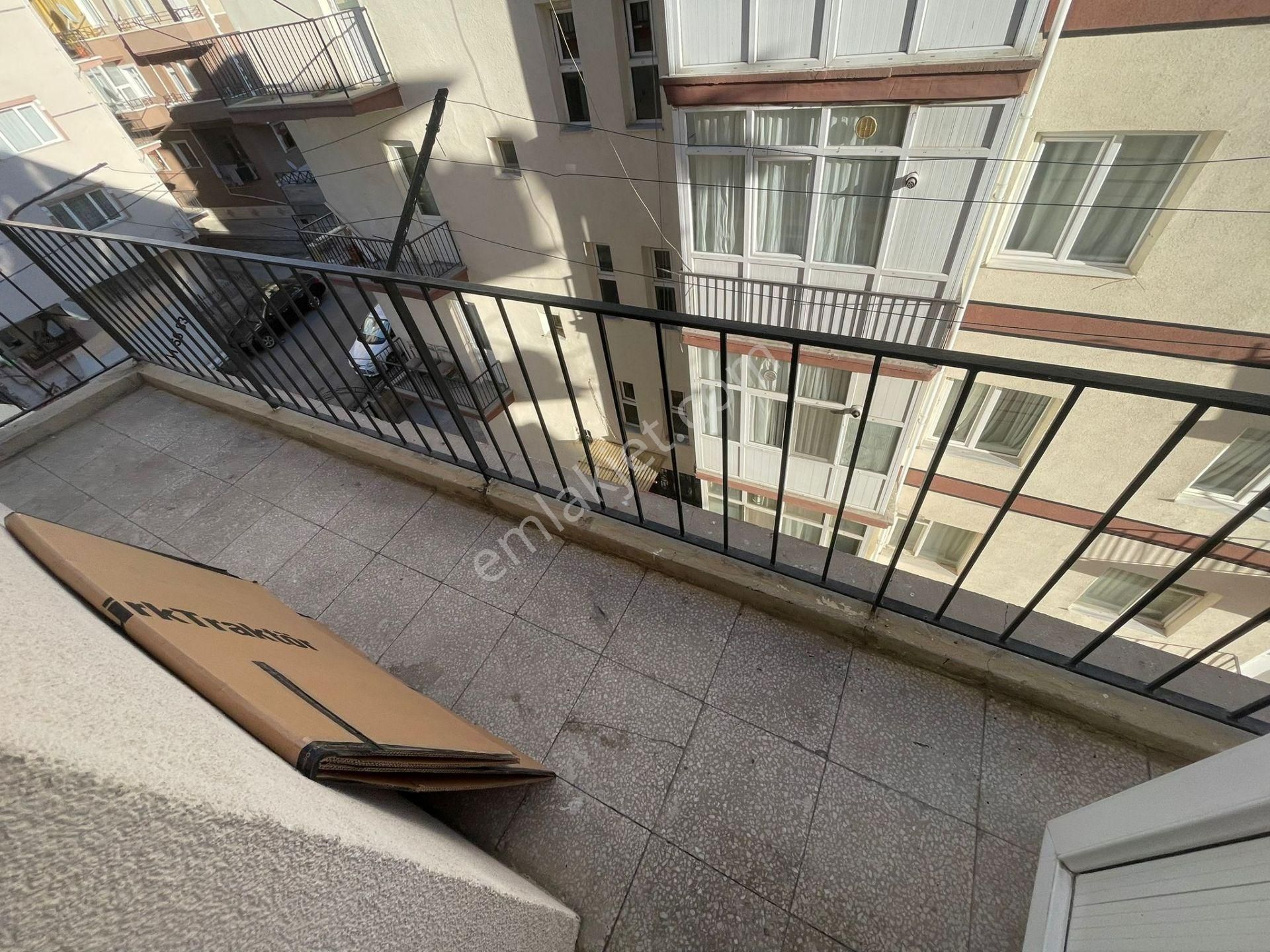 Es-as Emlaktan Mareşalde Ara Katta Muhteşem Lokasyonlu Kiralık Daire - Görsel 25