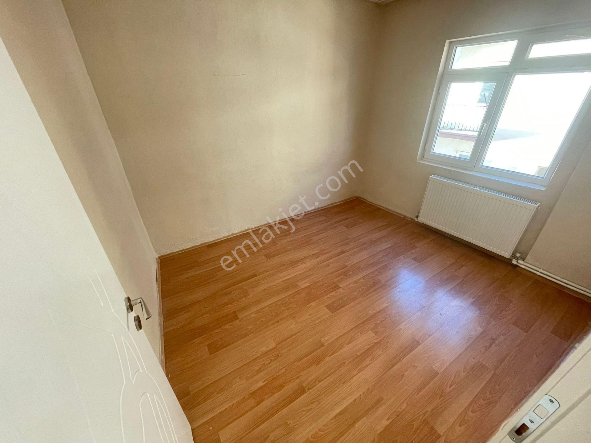 Es-as Emlaktan Mareşalde Ara Katta Muhteşem Lokasyonlu Kiralık Daire - Görsel 9