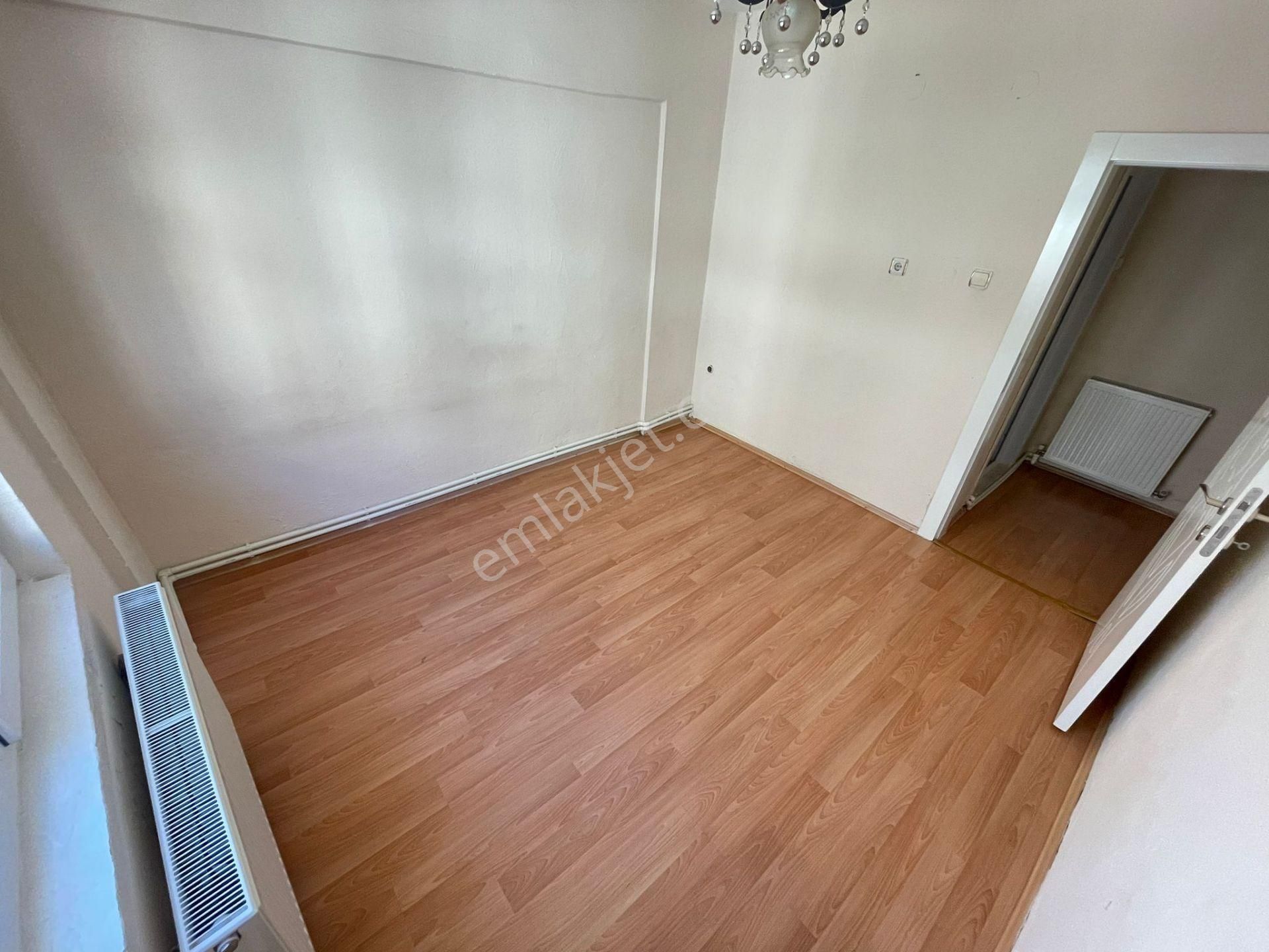 Es-as Emlaktan Mareşalde Ara Katta Muhteşem Lokasyonlu Kiralık Daire - Görsel 14