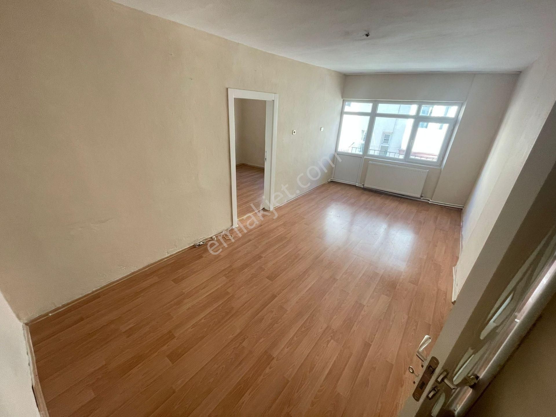 Es-as Emlaktan Mareşalde Ara Katta Muhteşem Lokasyonlu Kiralık Daire - Görsel 7