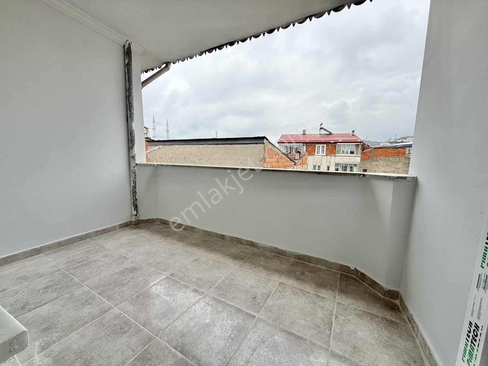 Şehir Merkezinde Satılık İçi Sıfır Yapılı Geniş Satılık Daire - Görsel 10