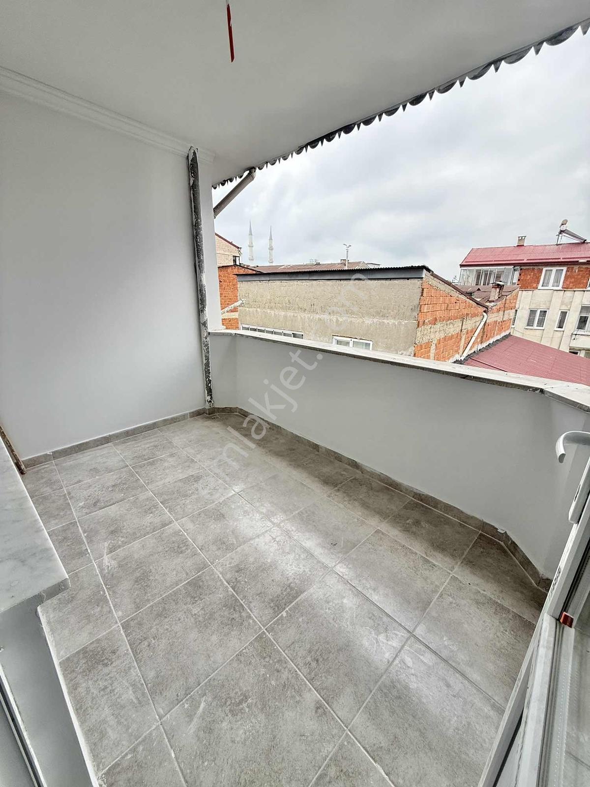 Şehir Merkezinde Satılık İçi Sıfır Yapılı Geniş Satılık Daire - Görsel 18