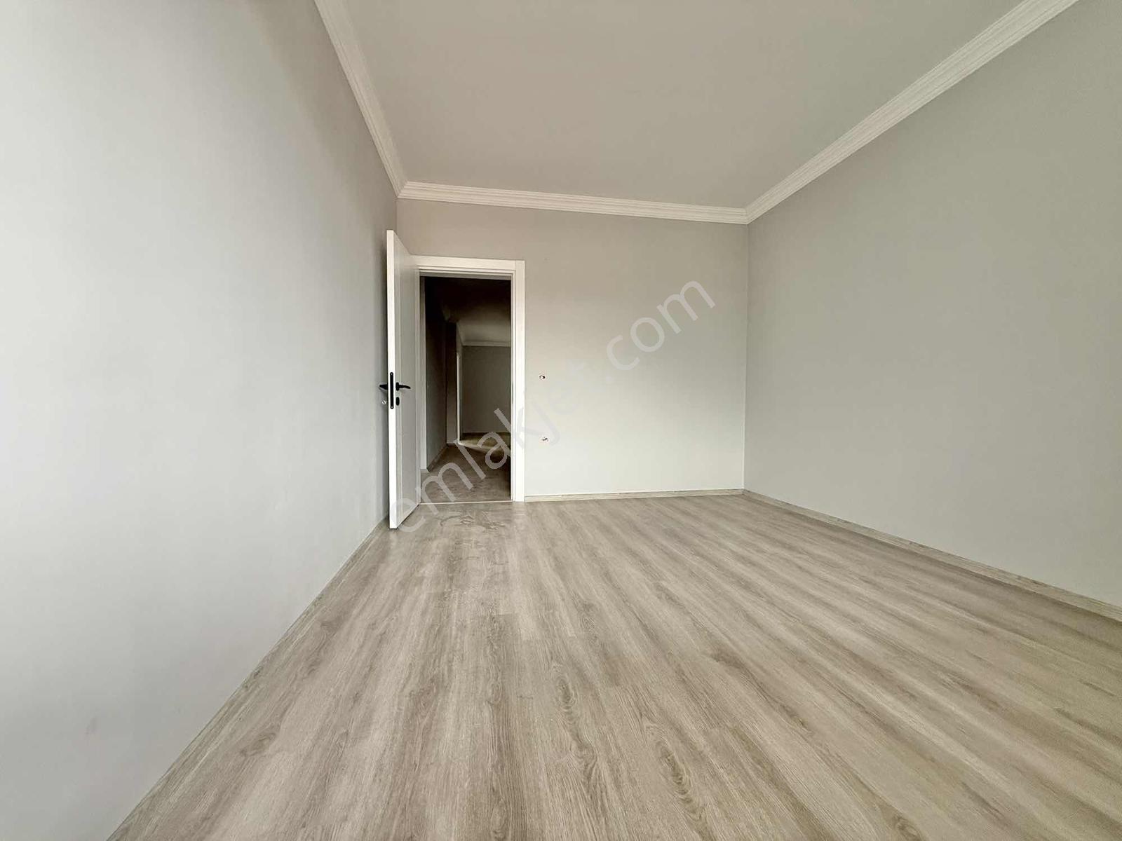 Şehir Merkezinde Satılık İçi Sıfır Yapılı Geniş Satılık Daire - Görsel 16