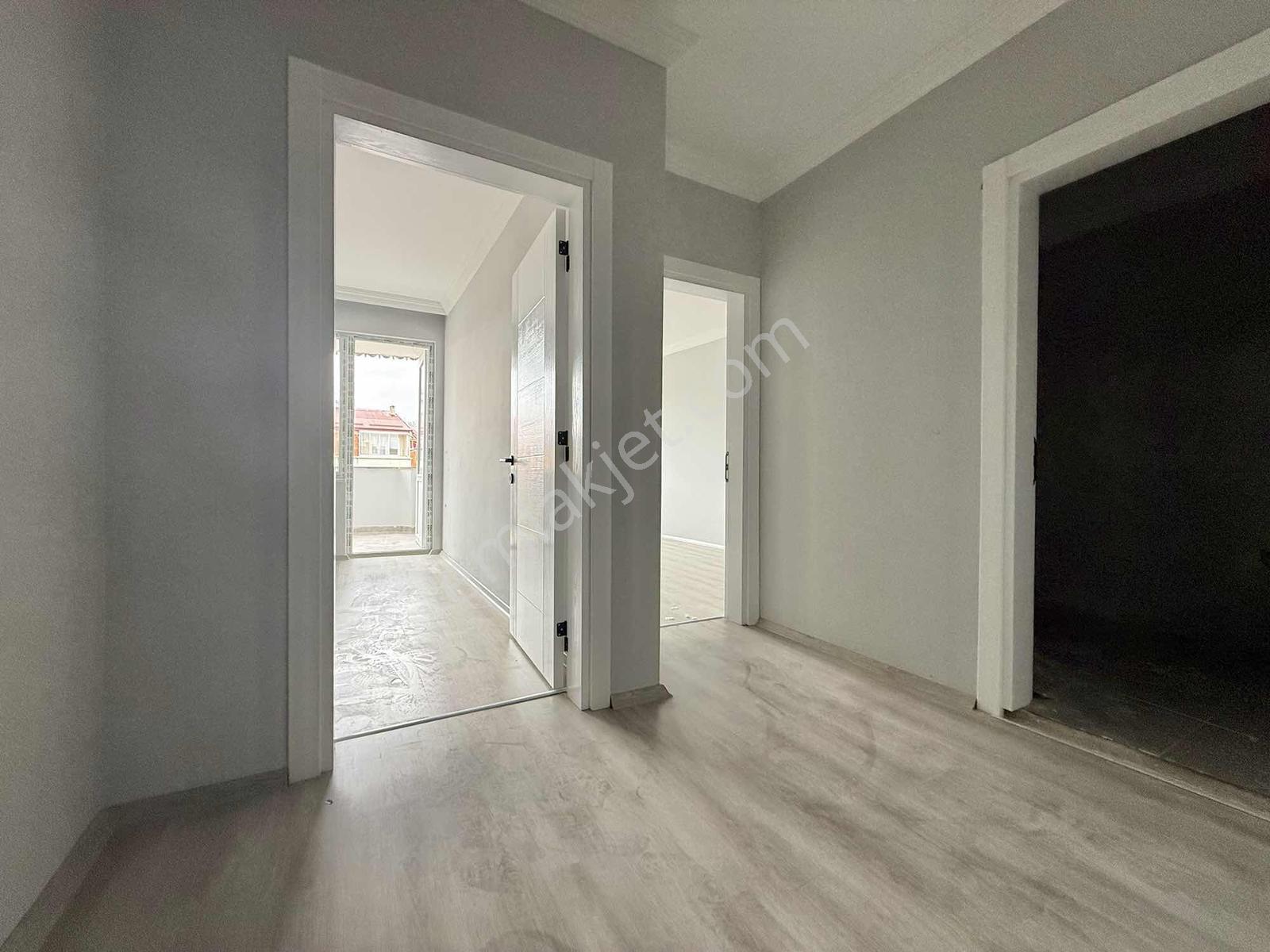 Şehir Merkezinde Satılık İçi Sıfır Yapılı Geniş Satılık Daire - Görsel 13