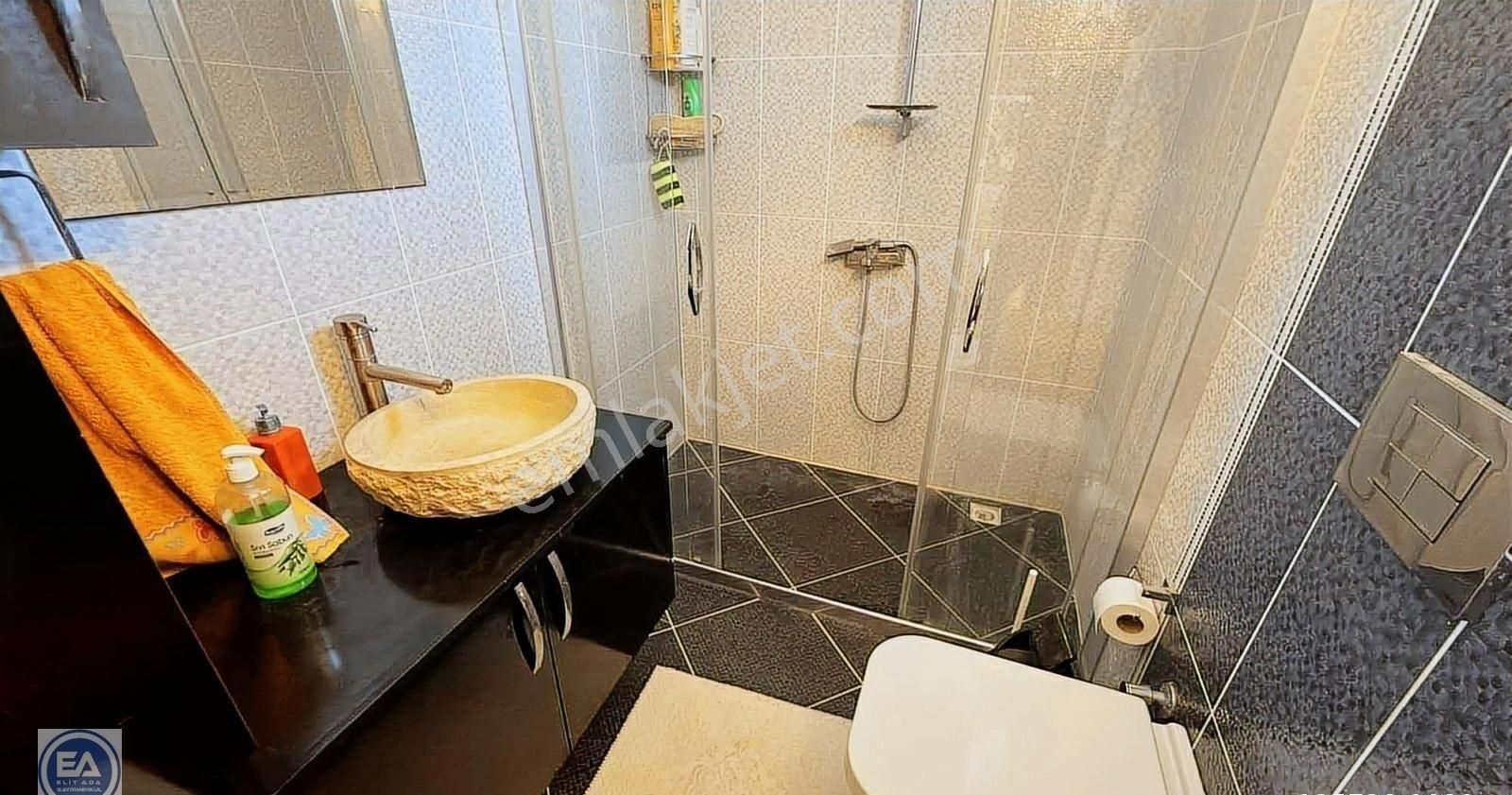 Kuşadası Davutlarda Denize 300 Metre 4+1 Eşyalı Bahçeli Yazlık - Görsel 24