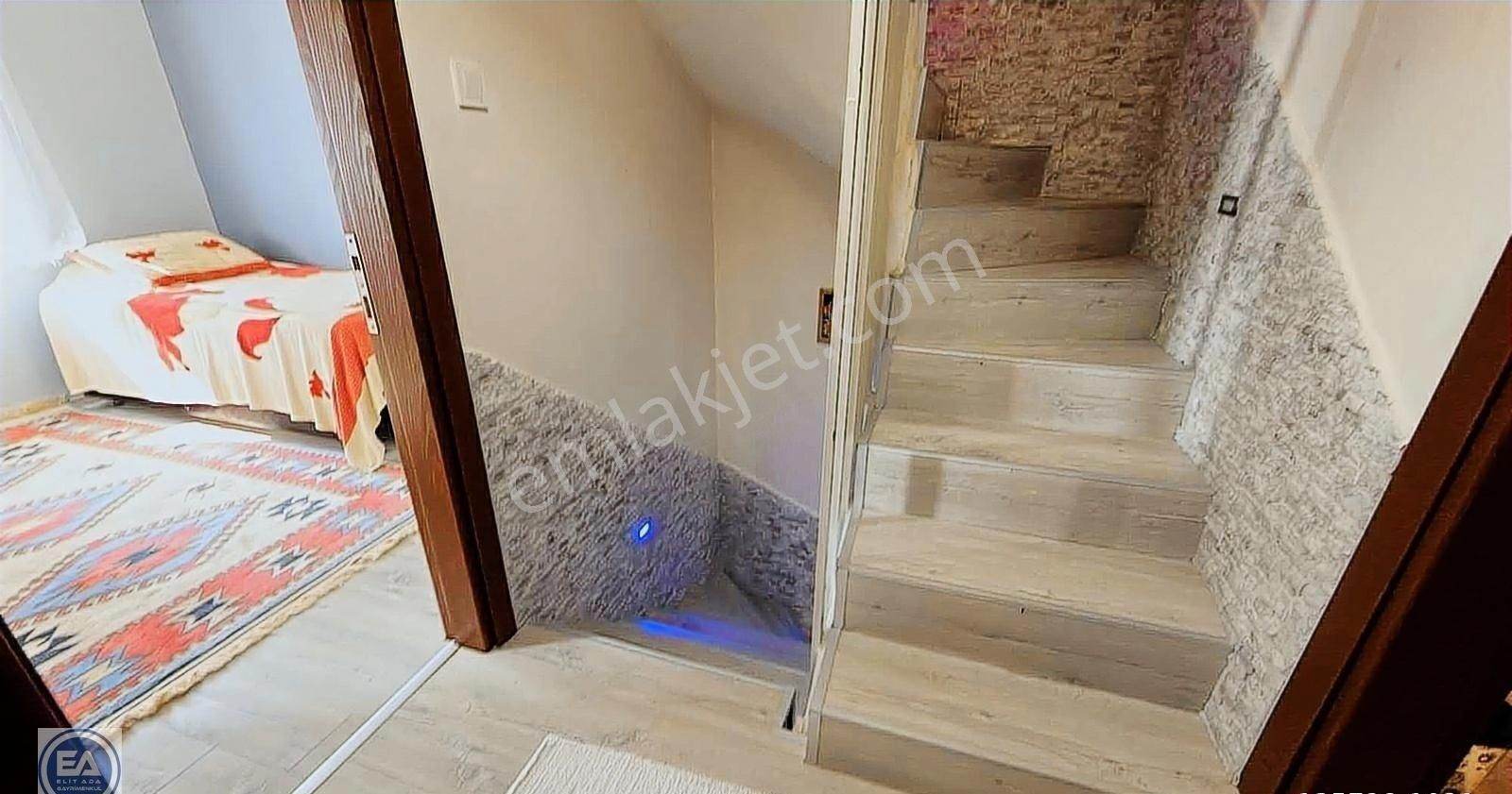 Kuşadası Davutlarda Denize 300 Metre 4+1 Eşyalı Bahçeli Yazlık - Görsel 23