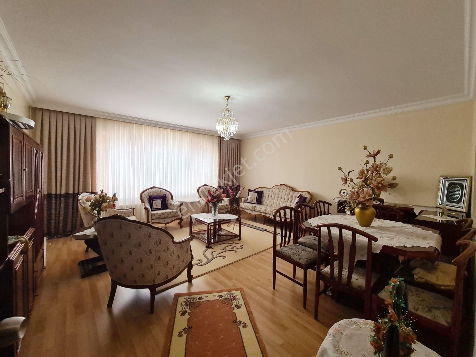 Antares Avm Yakını Asansörlü Ebeveyn Banyolu Kök Tapu 155m 4+1 - Görsel 11