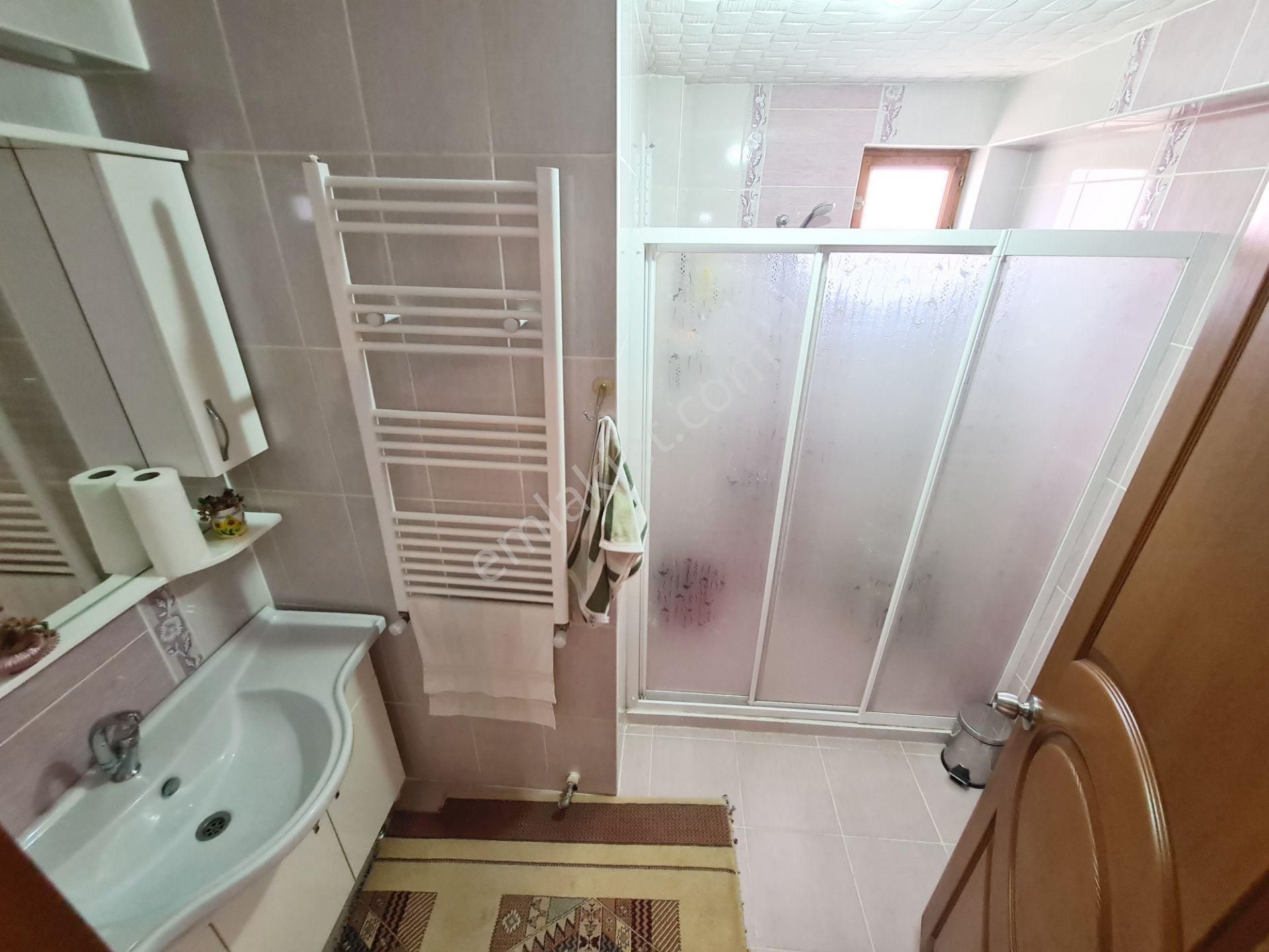 Antares Avm Yakını Asansörlü Ebeveyn Banyolu Kök Tapu 155m 4+1 - Görsel 23