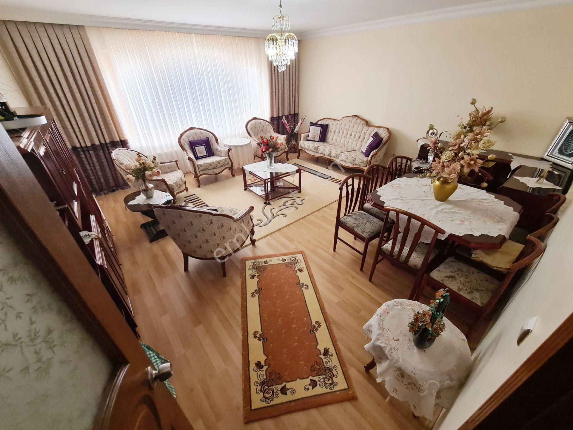 Antares Avm Yakını Asansörlü Ebeveyn Banyolu Kök Tapu 155m 4+1 - Görsel 12