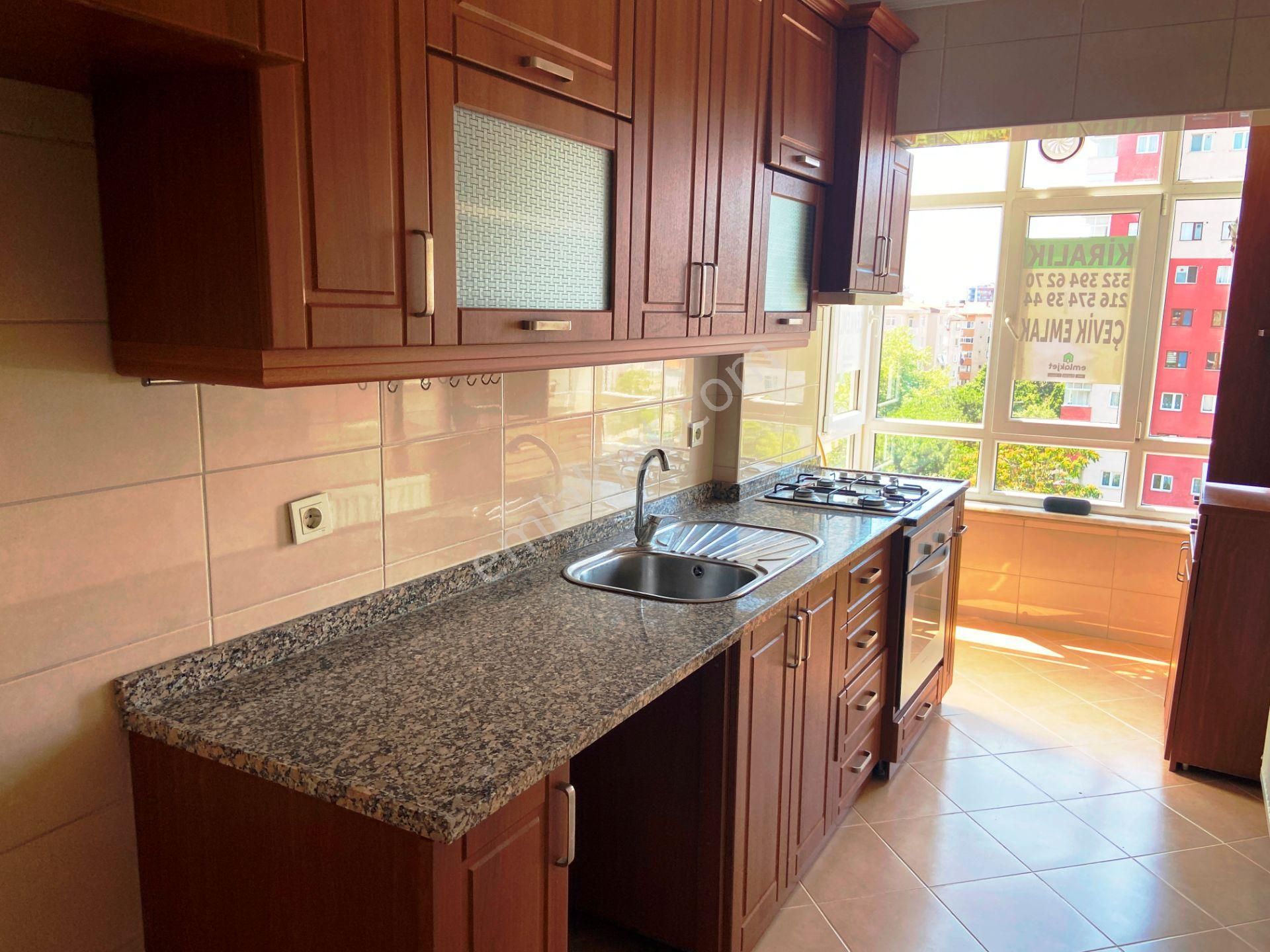 Çevik 'ten İçerenköyde Kiralık 2+1 Daire. - Görsel 18