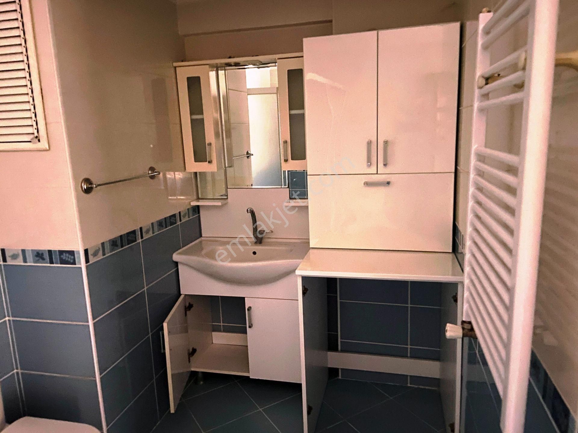 Çevik 'ten İçerenköyde Kiralık 2+1 Daire. - Görsel 24