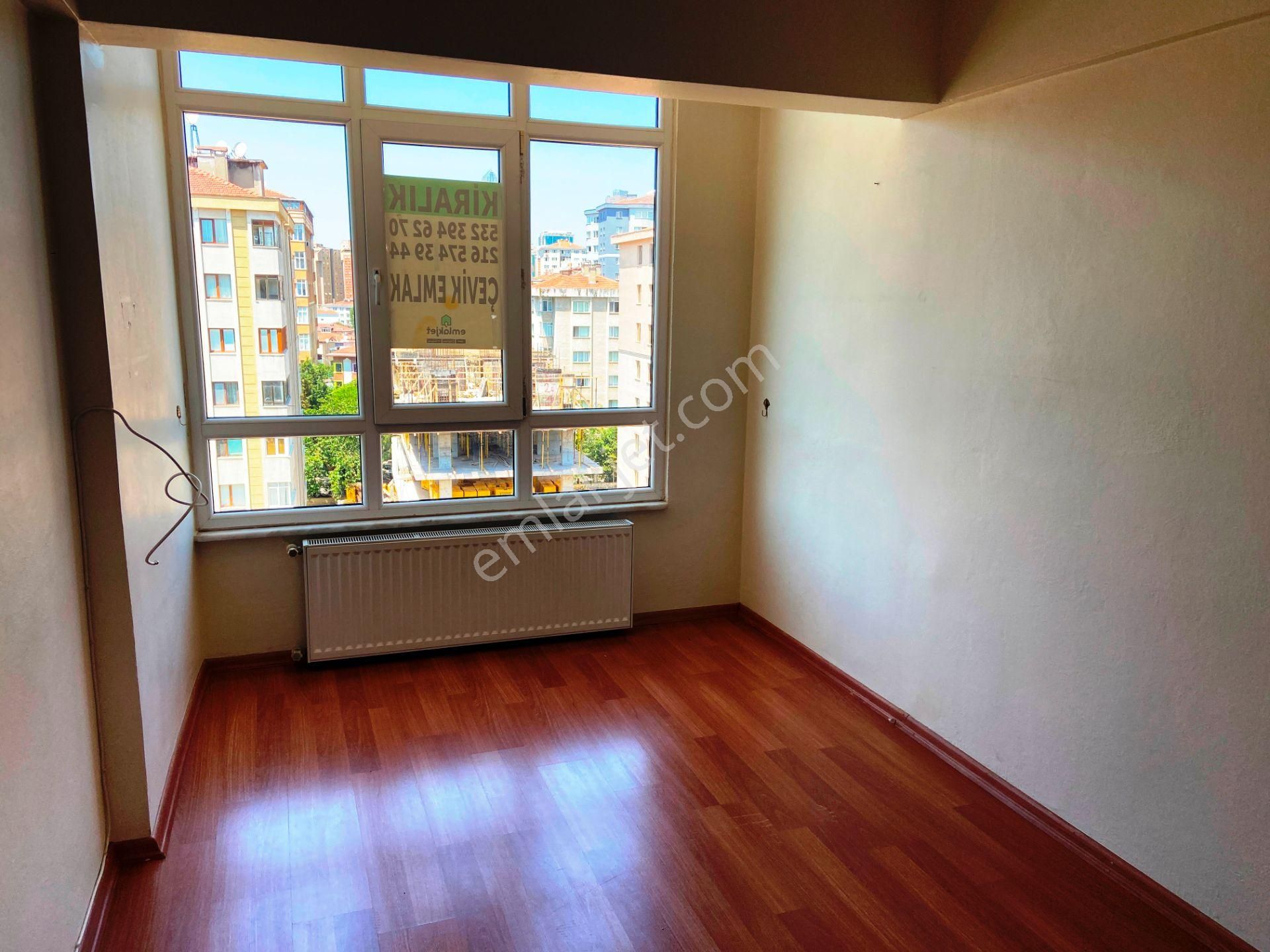 Çevik 'ten İçerenköyde Kiralık 2+1 Daire. - Görsel 11