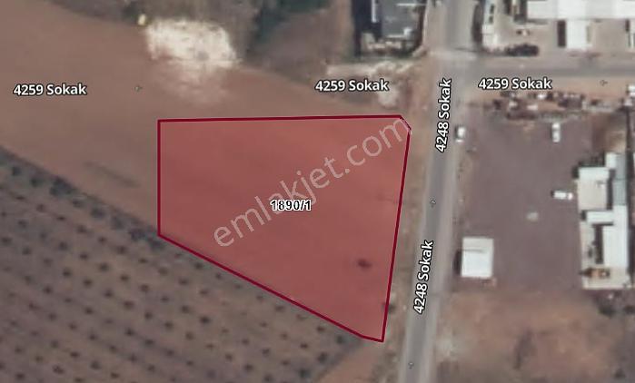 Döşemealtında Karayola Yakın 2.885 M² Ticari İmarlı Arsa |tekce - Görsel 2