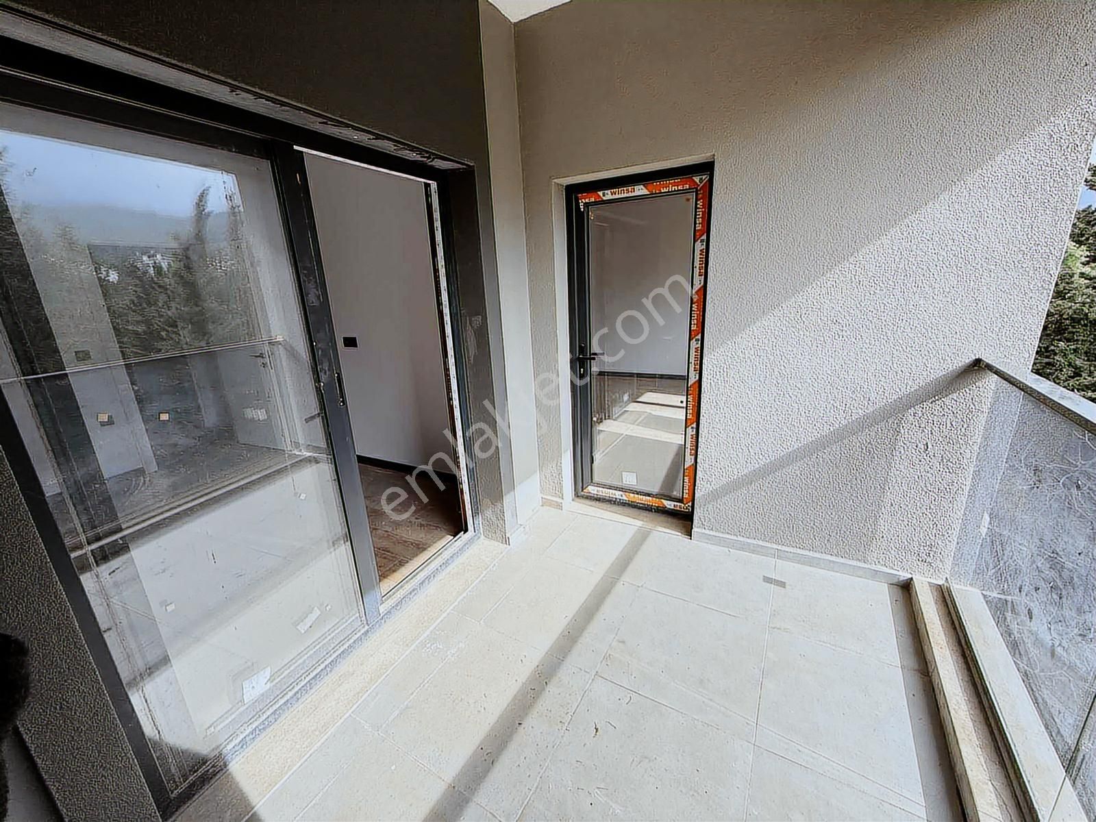 Kuşadası Davutlar Merkezde 2+1 Ferah Ve Uygun Fiyatlı - Görsel 14