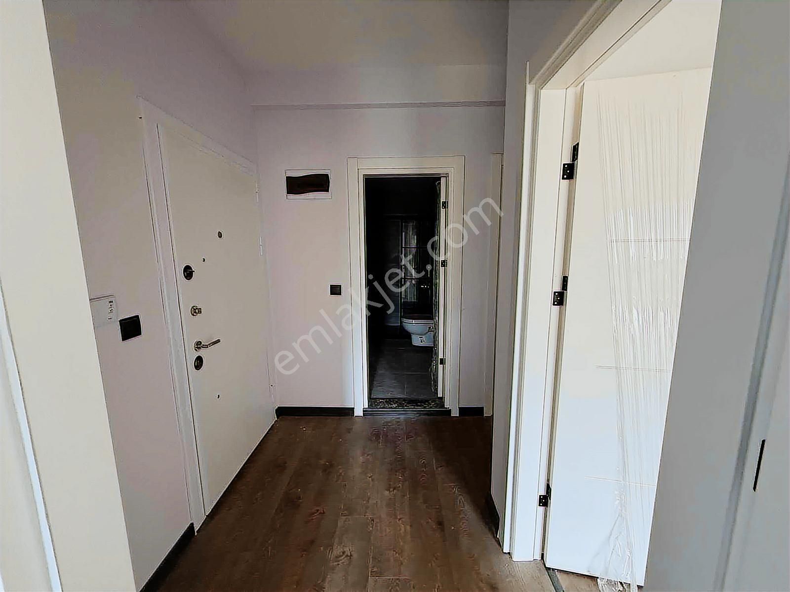 Kuşadası Davutlar Merkezde 2+1 Ferah Ve Uygun Fiyatlı - Görsel 26