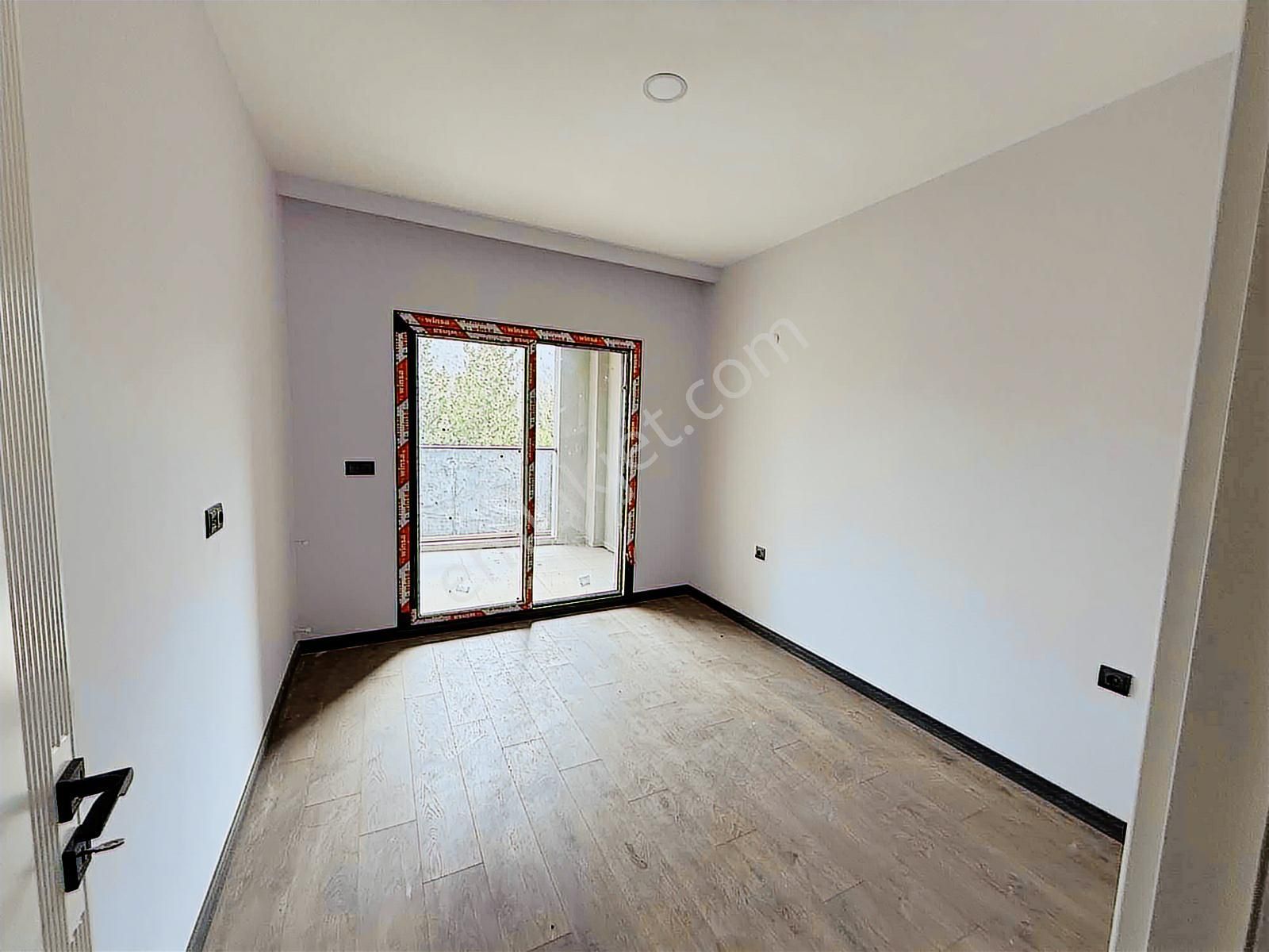 Kuşadası Davutlar Merkezde 2+1 Ferah Ve Uygun Fiyatlı - Görsel 2