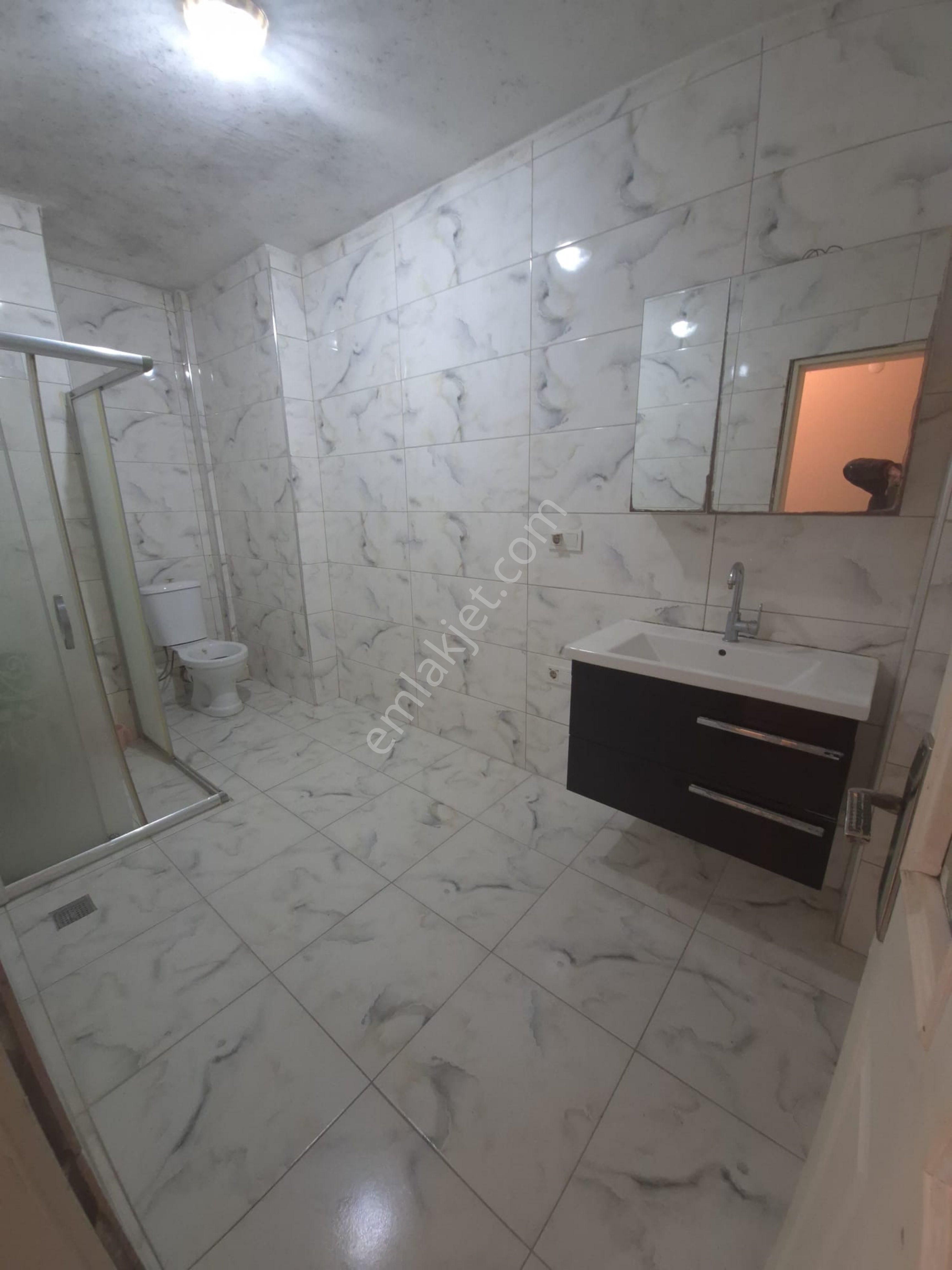 Karadeniz Mah 3+1 130 M2 5. Kat Temiz Tramvaya Yakın Kiralık Daire Asansör Yok - Görsel 11