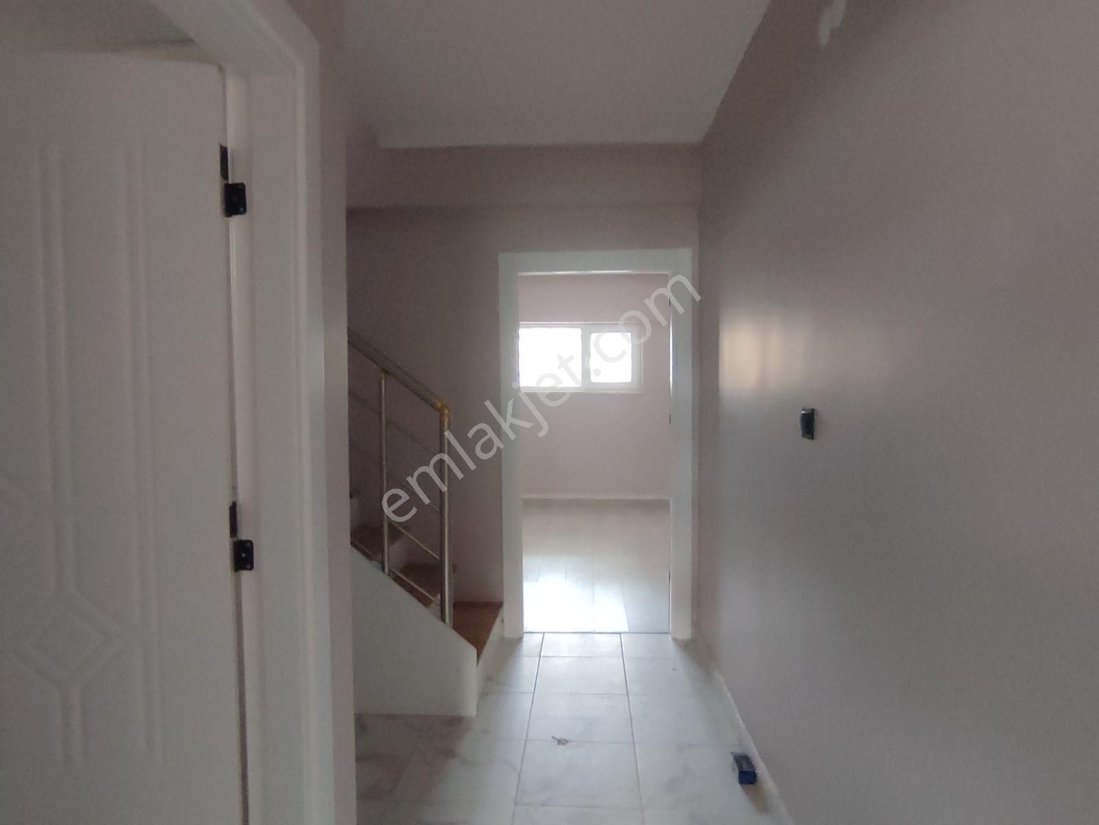 Yazır Şafak Cd. Civari Sistem Koleji Arkasi 2+1 Dubleks Daire - Görsel 21