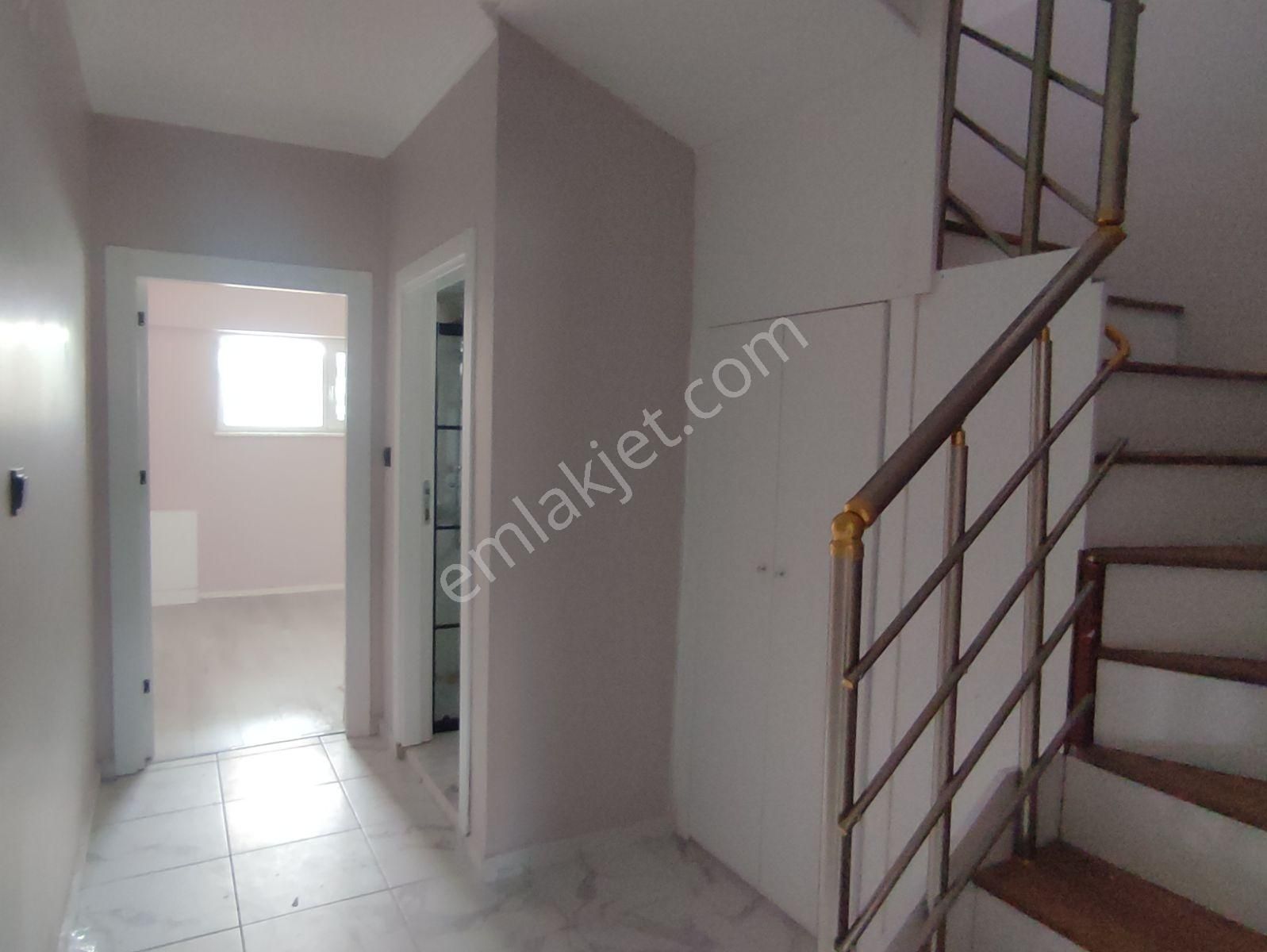 Yazır Şafak Cd. Civari Sistem Koleji Arkasi 2+1 Dubleks Daire - Görsel 14