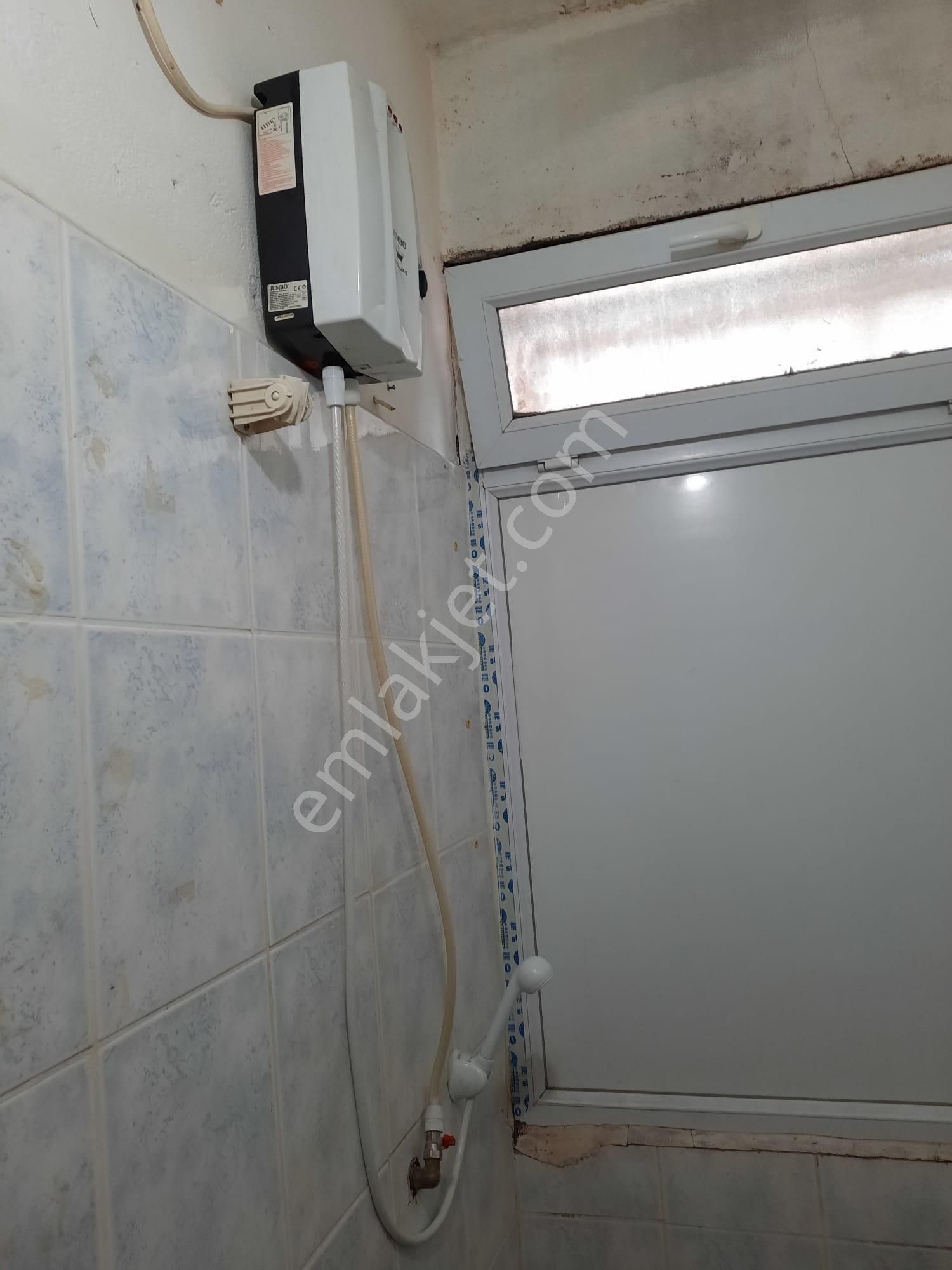 İskeleye Meydana 5dk Yürüme Mesafesinde Oda - Görsel 9