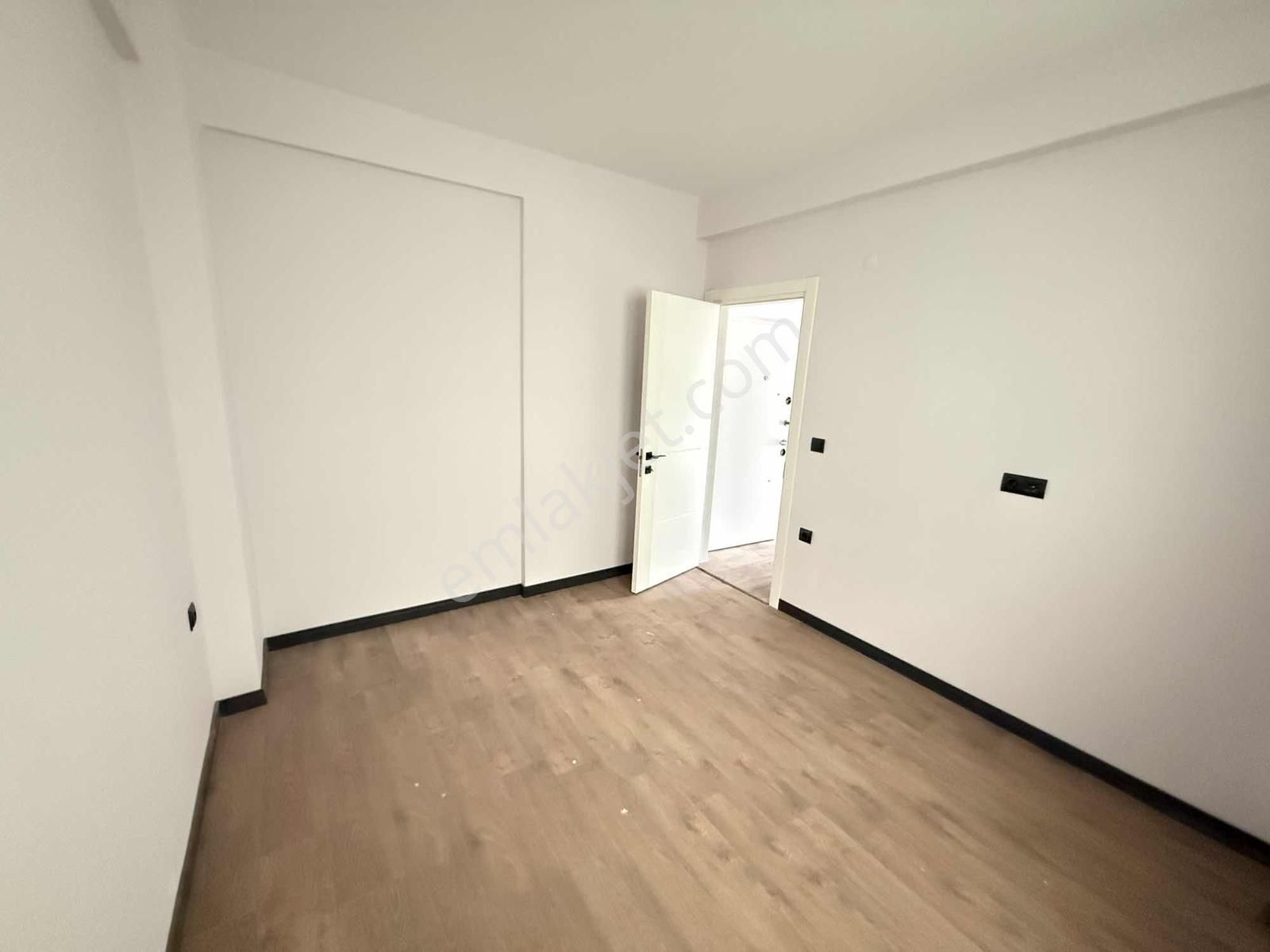 Kuşadası Davutlarda Satılık Son Uygun Fiyata 1+1 Daire - Görsel 24