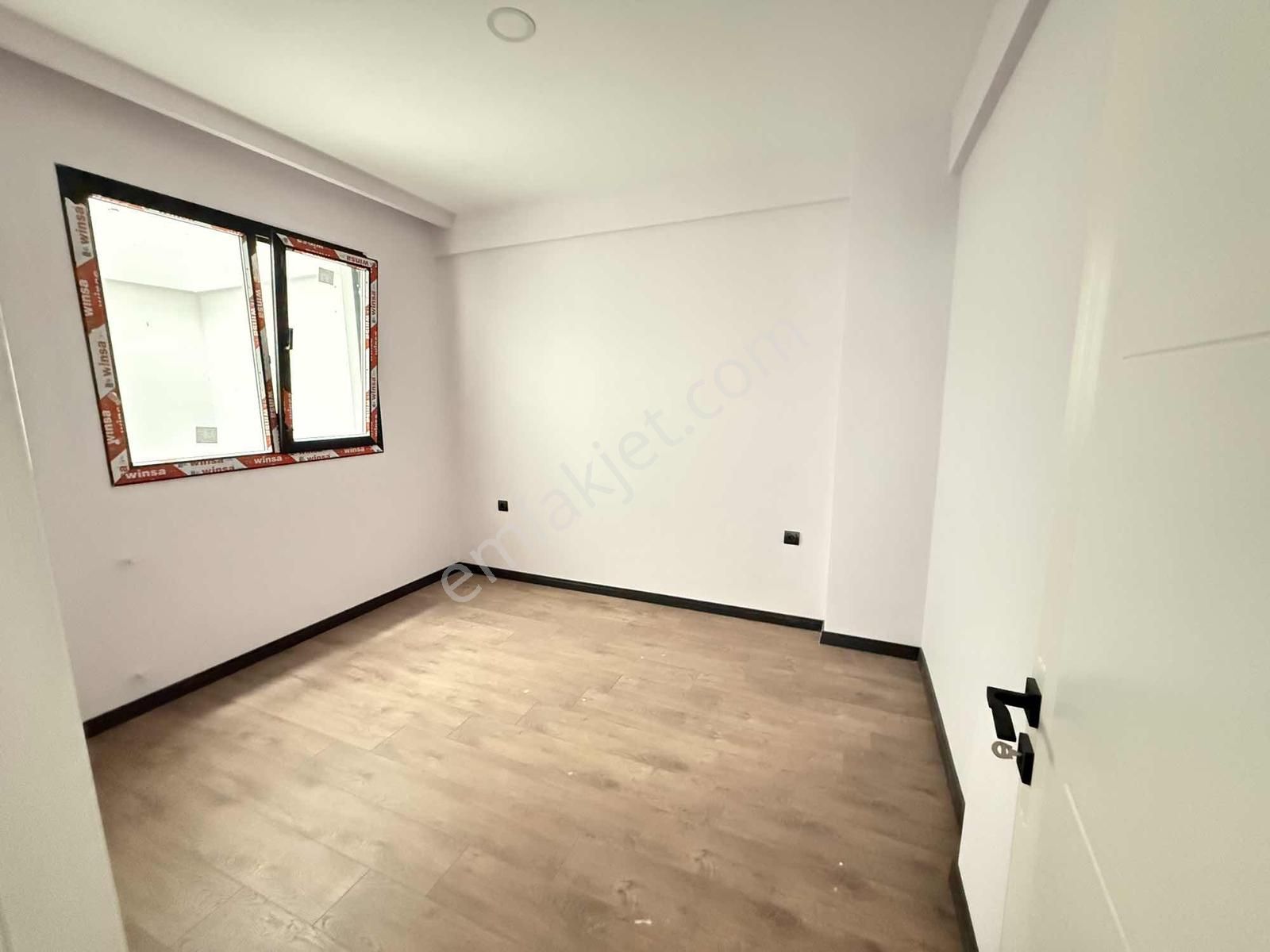 Kuşadası Davutlarda Satılık Son Uygun Fiyata 1+1 Daire - Görsel 9