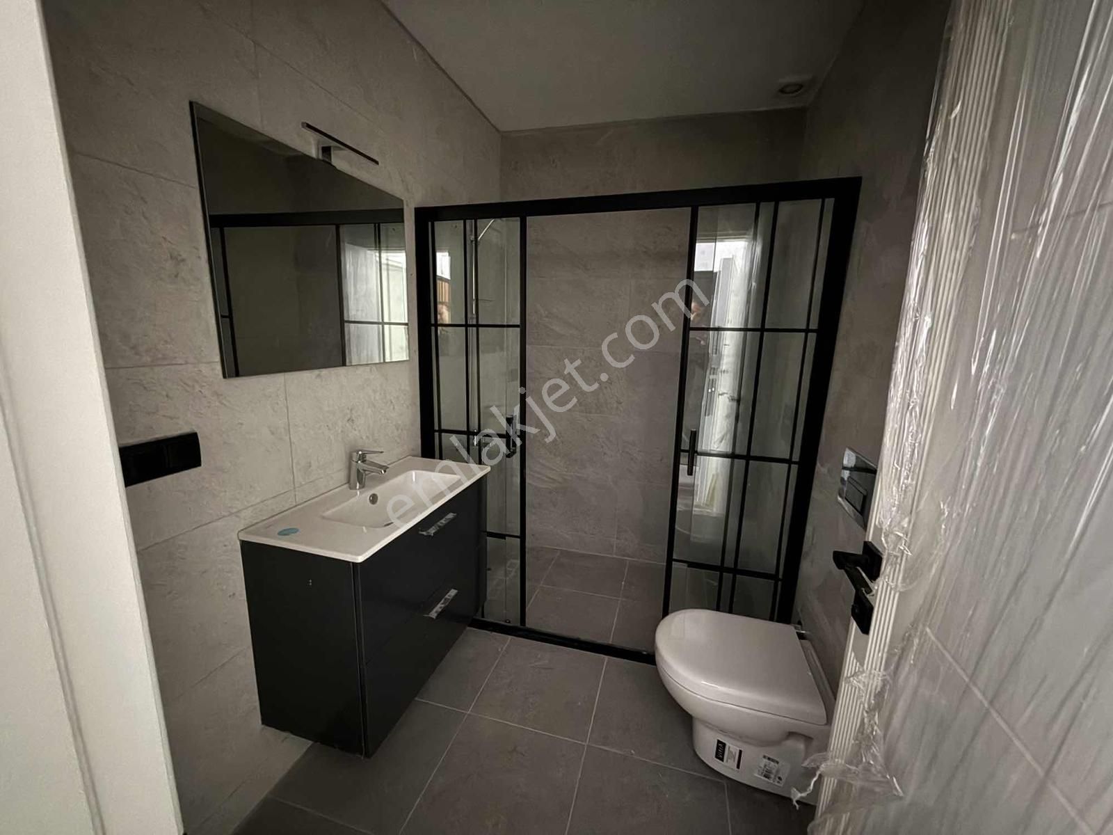 Kuşadası Davutlarda Satılık Son Uygun Fiyata 1+1 Daire - Görsel 18