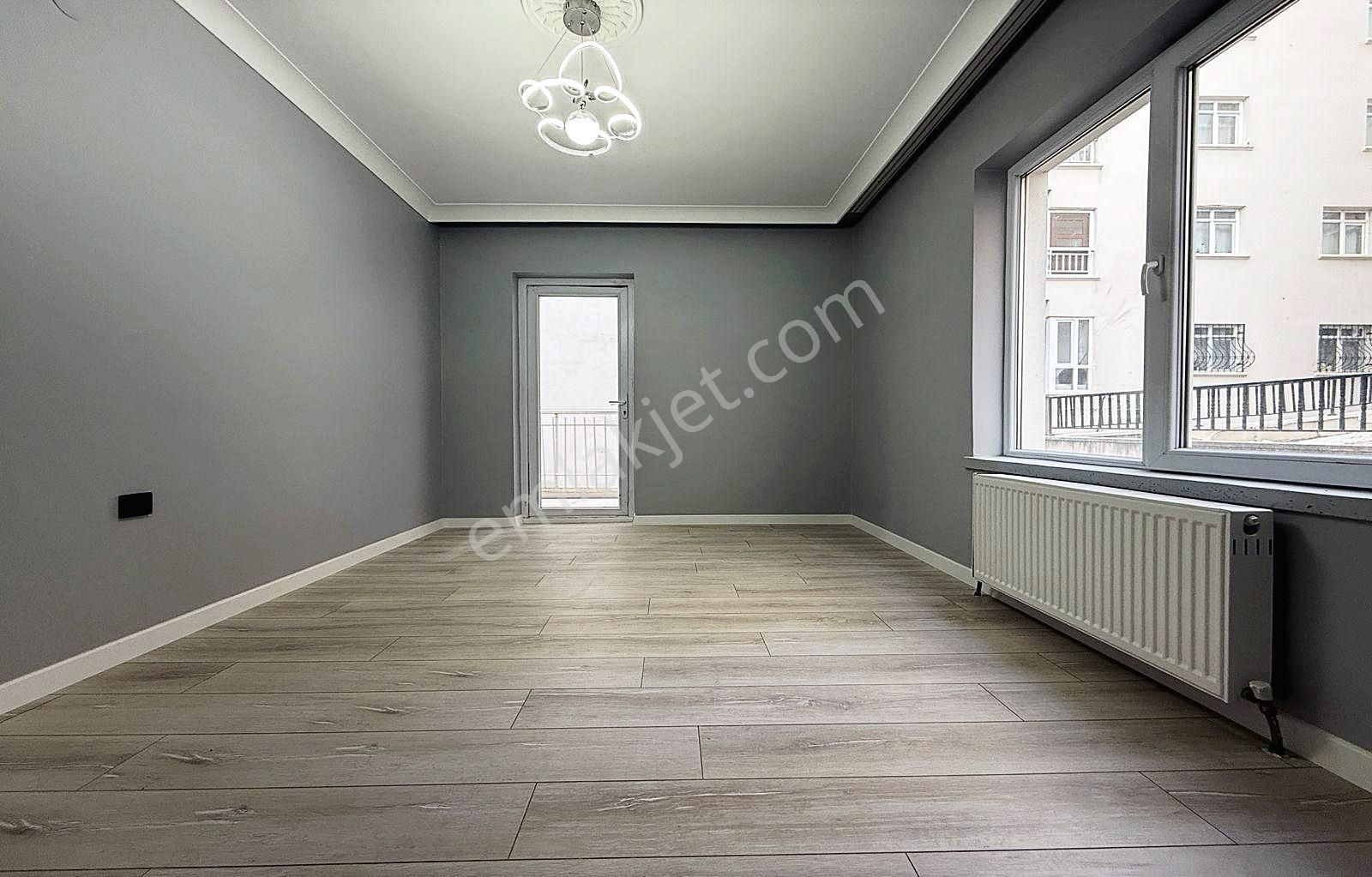 Kuşcağız Da Ön Cephe Lüx Yapılı Asansörlü 3+1 Satılık Daire - Görsel 9