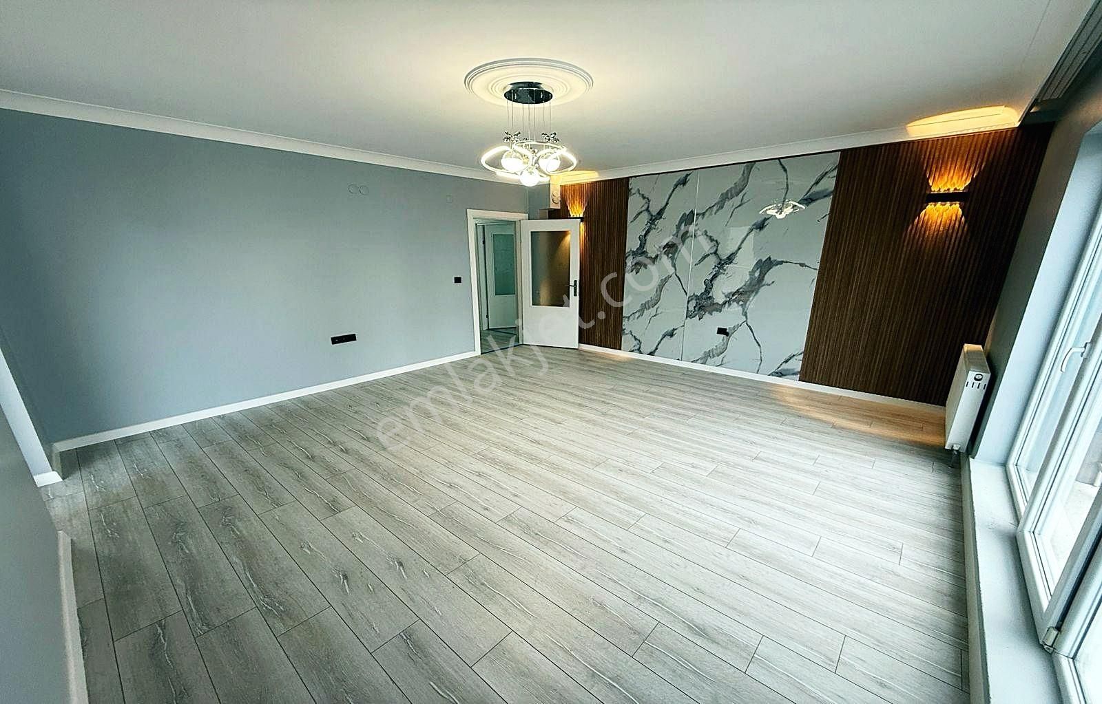 Kuşcağız Da Ön Cephe Lüx Yapılı Asansörlü 3+1 Satılık Daire - Görsel 12