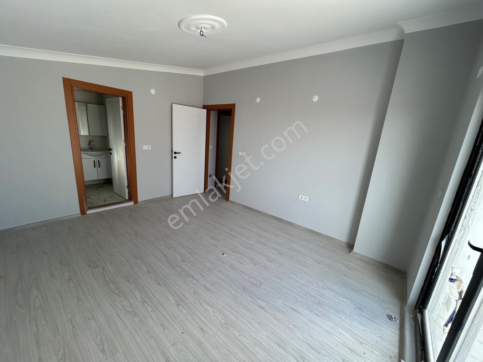 Canyapı'dan Solugan Camii Mevkiinde 3+1 Sıfır Süper Dubleks - Görsel 10