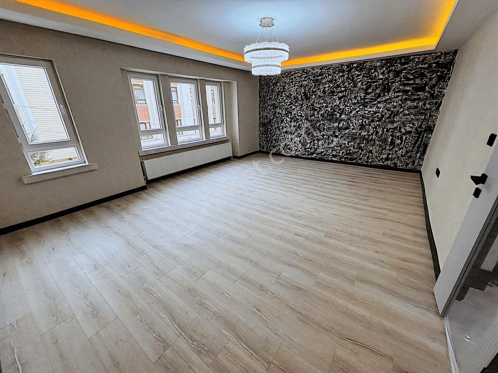Atapark Da Ultra Lüx Yapılı Genis M2 Orta Kat 4+1 Satılık Daire - Görsel 15