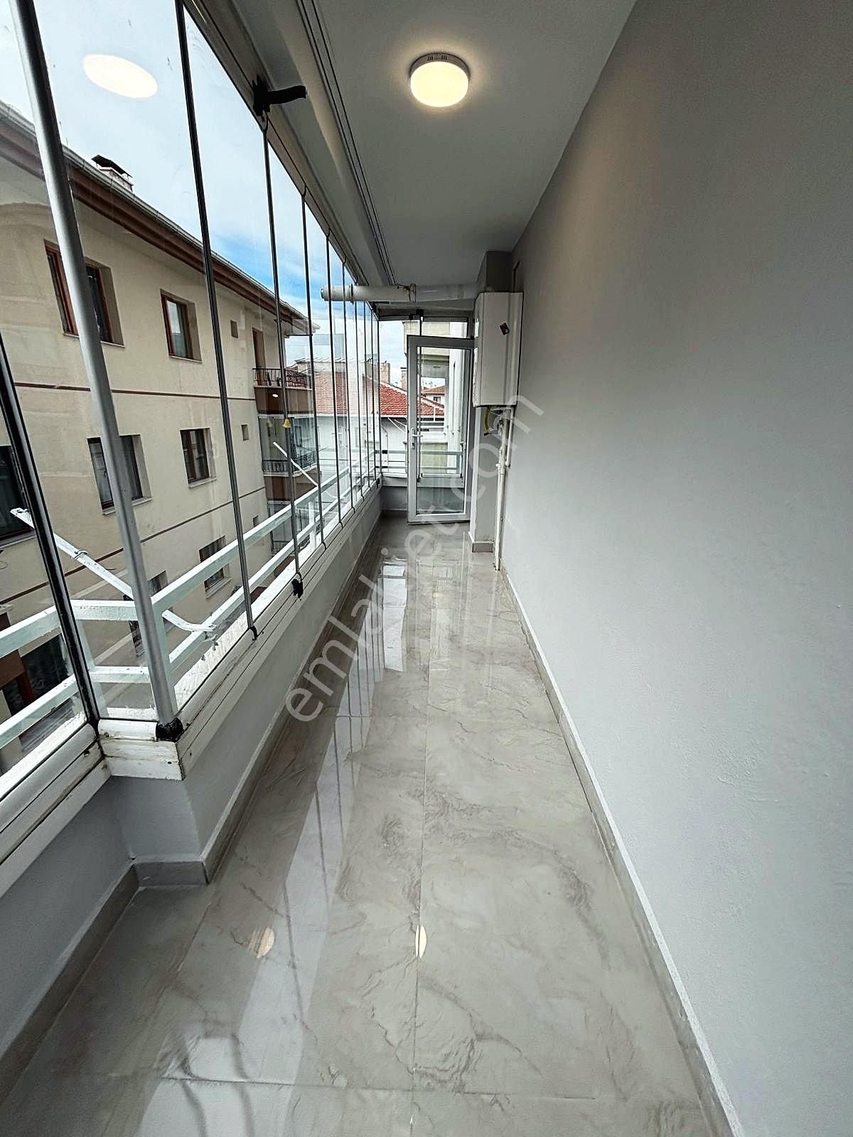 Atapark Da Ultra Lüx Yapılı Genis M2 Orta Kat 4+1 Satılık Daire - Görsel 13