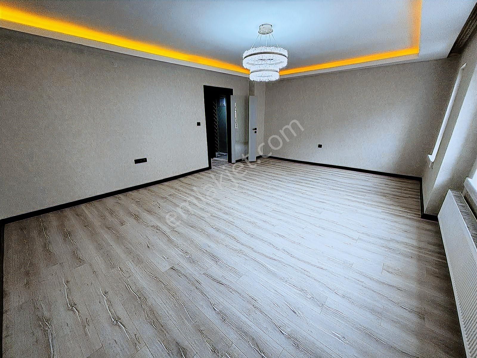 Atapark Da Ultra Lüx Yapılı Genis M2 Orta Kat 4+1 Satılık Daire - Görsel 6