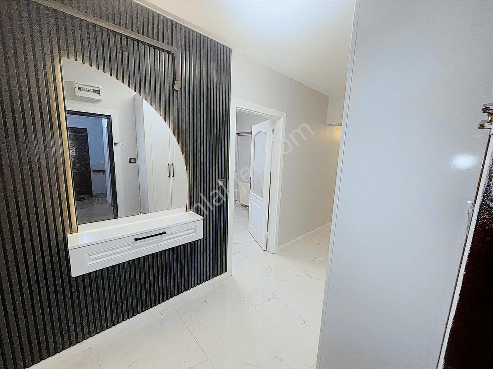 Çankaya Birlik Mah. Full+full Yapılı Mükemmel Lokasyonda 3+1 - Görsel 10